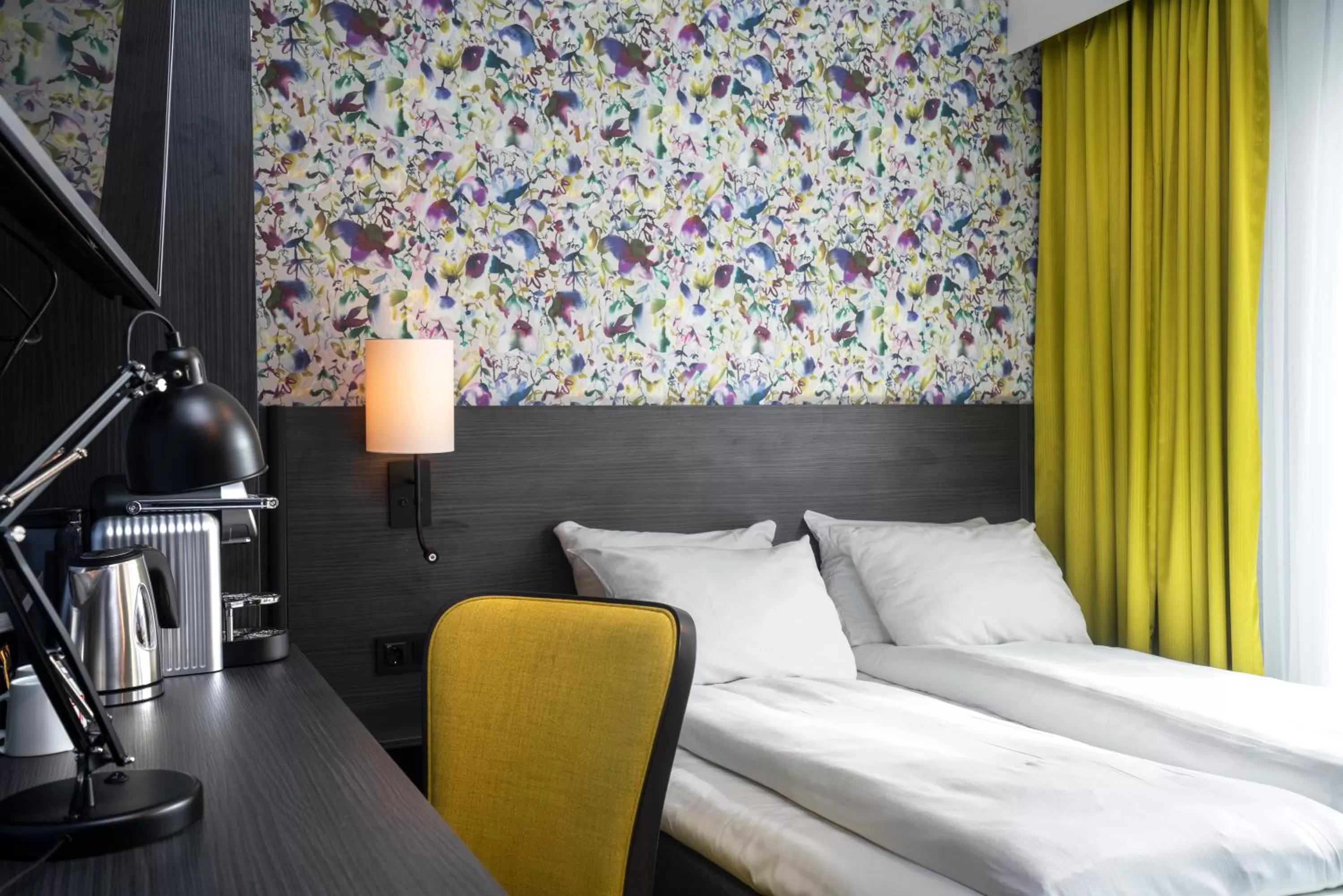 Photo of the whole room, Bed in Thon Hotel Tromsø