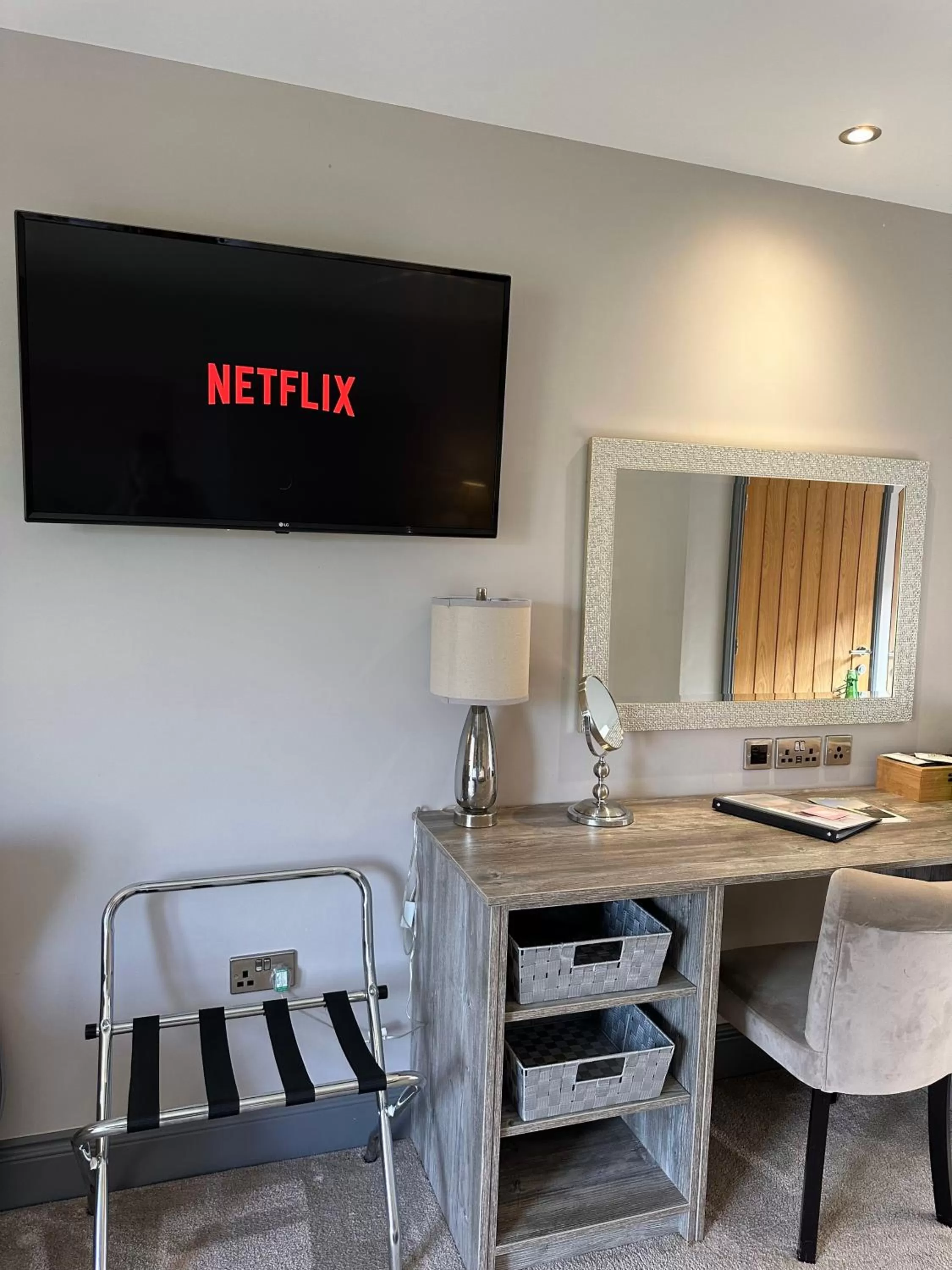 TV/Entertainment Center in Grange Farm Park