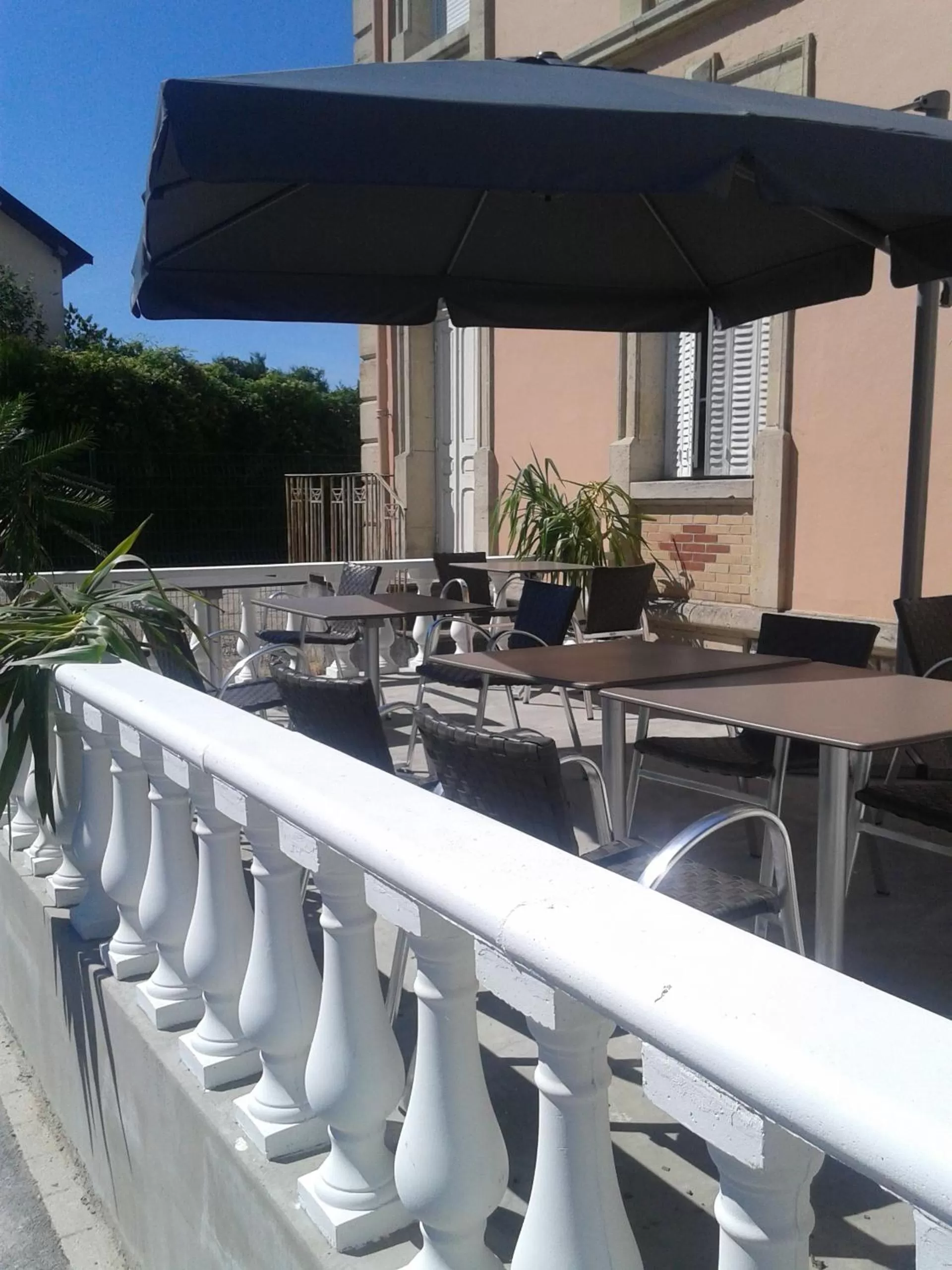 Patio in Hôtel De Champagne