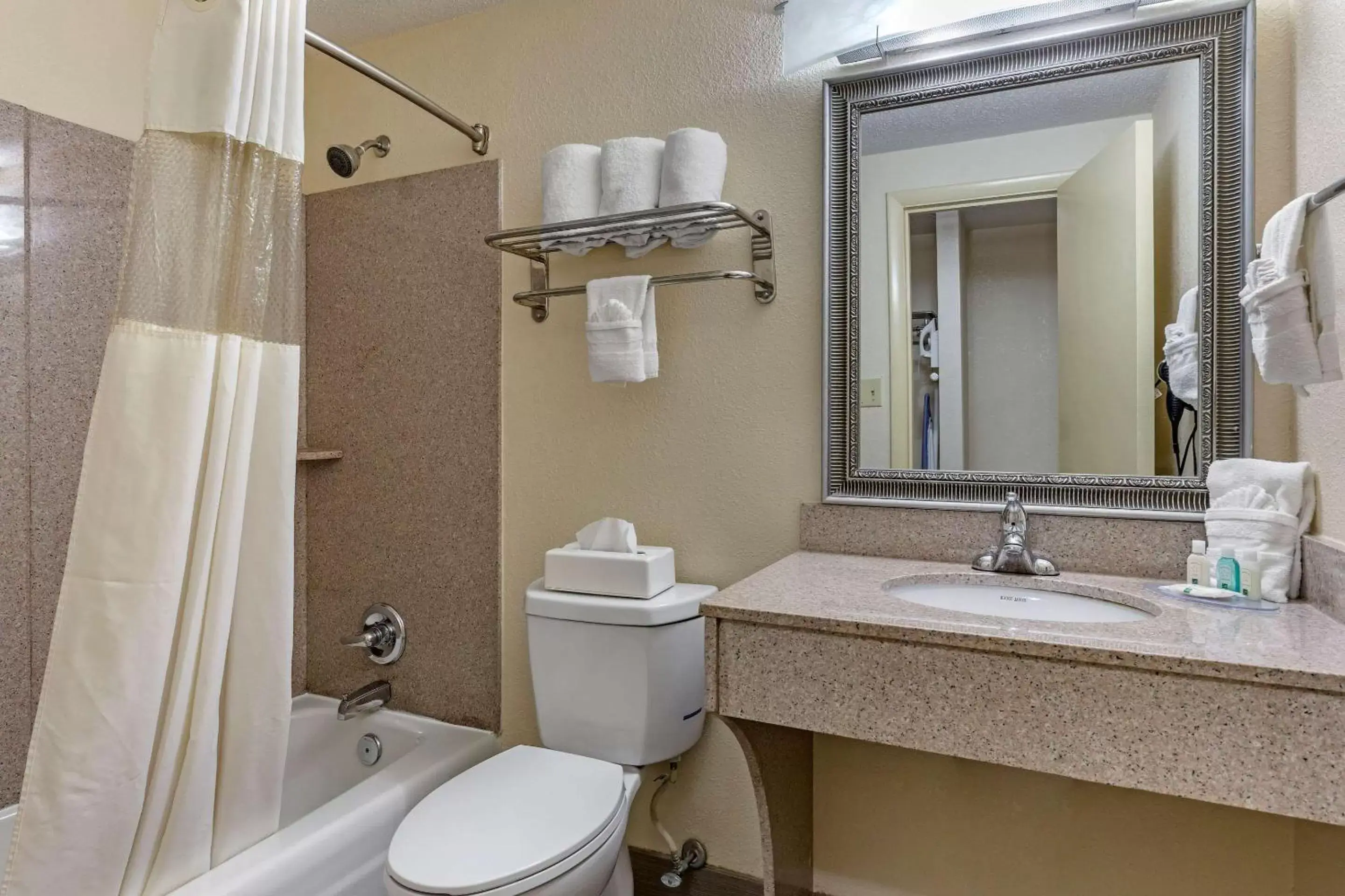 Photo of the whole room, Bathroom in Quality Inn & Suites - Greensboro-High Point