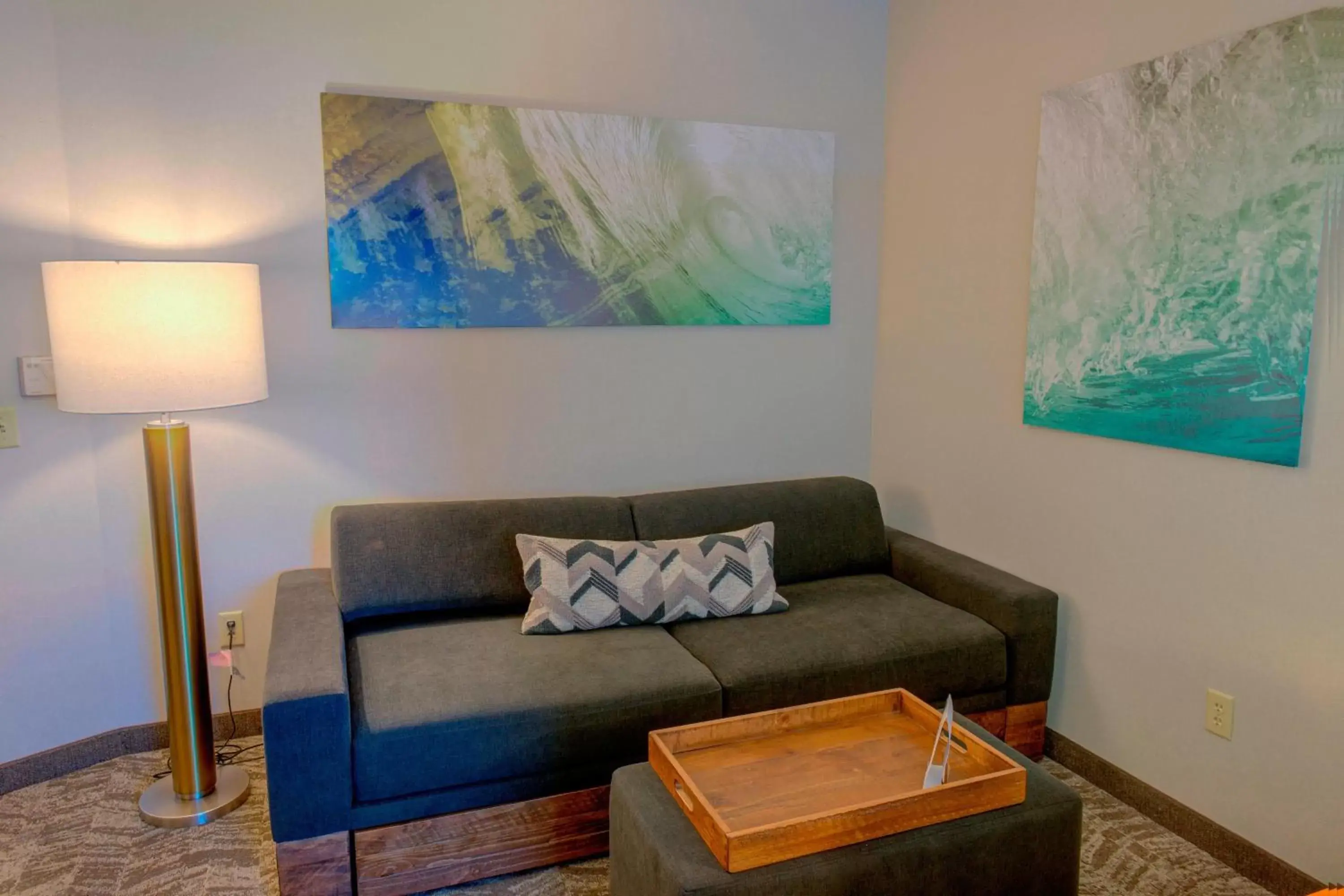 Photo of the whole room, Seating Area in SpringHill Suites by Marriott Macon