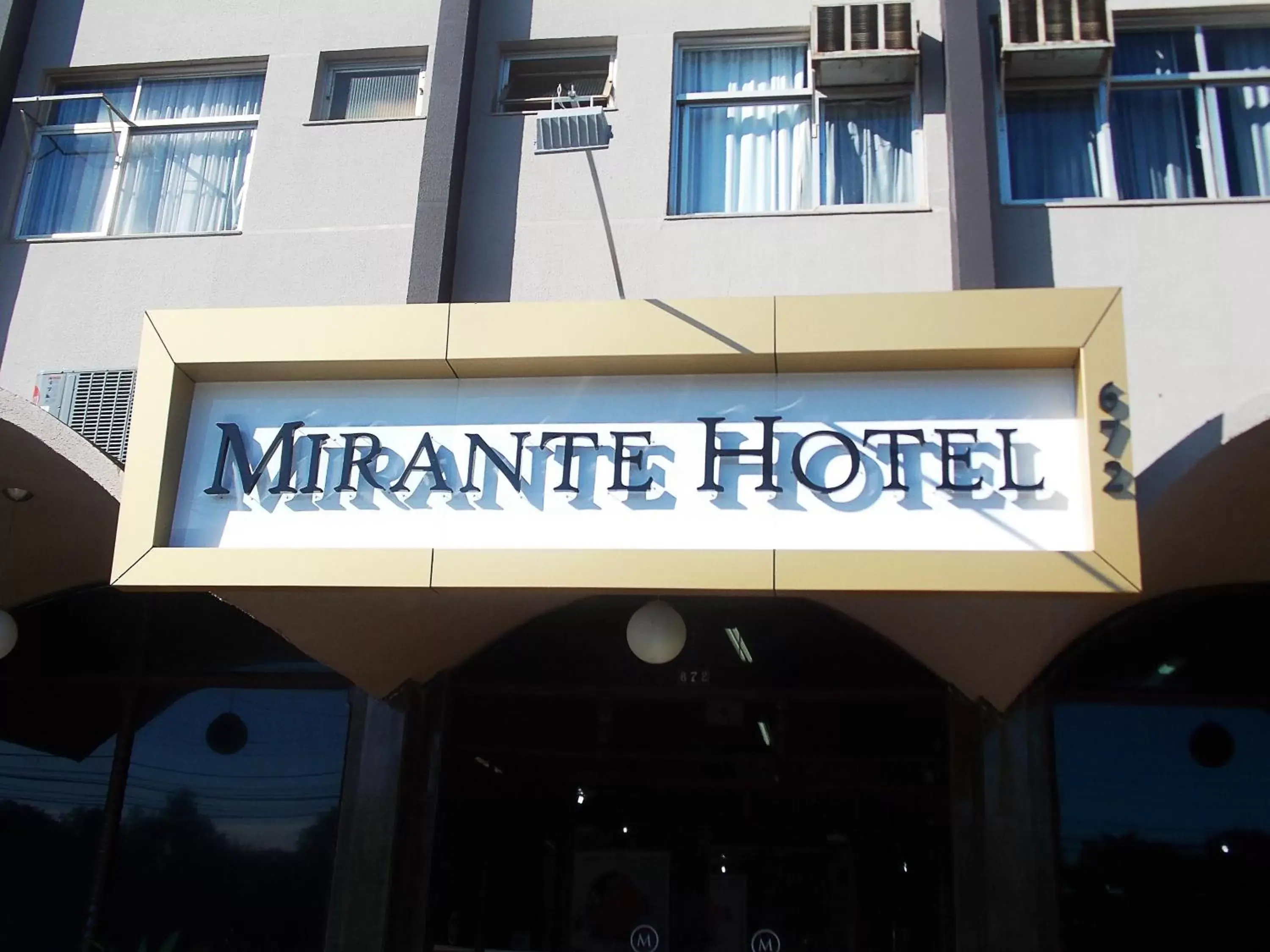 Facade/entrance in Mirante Hotel