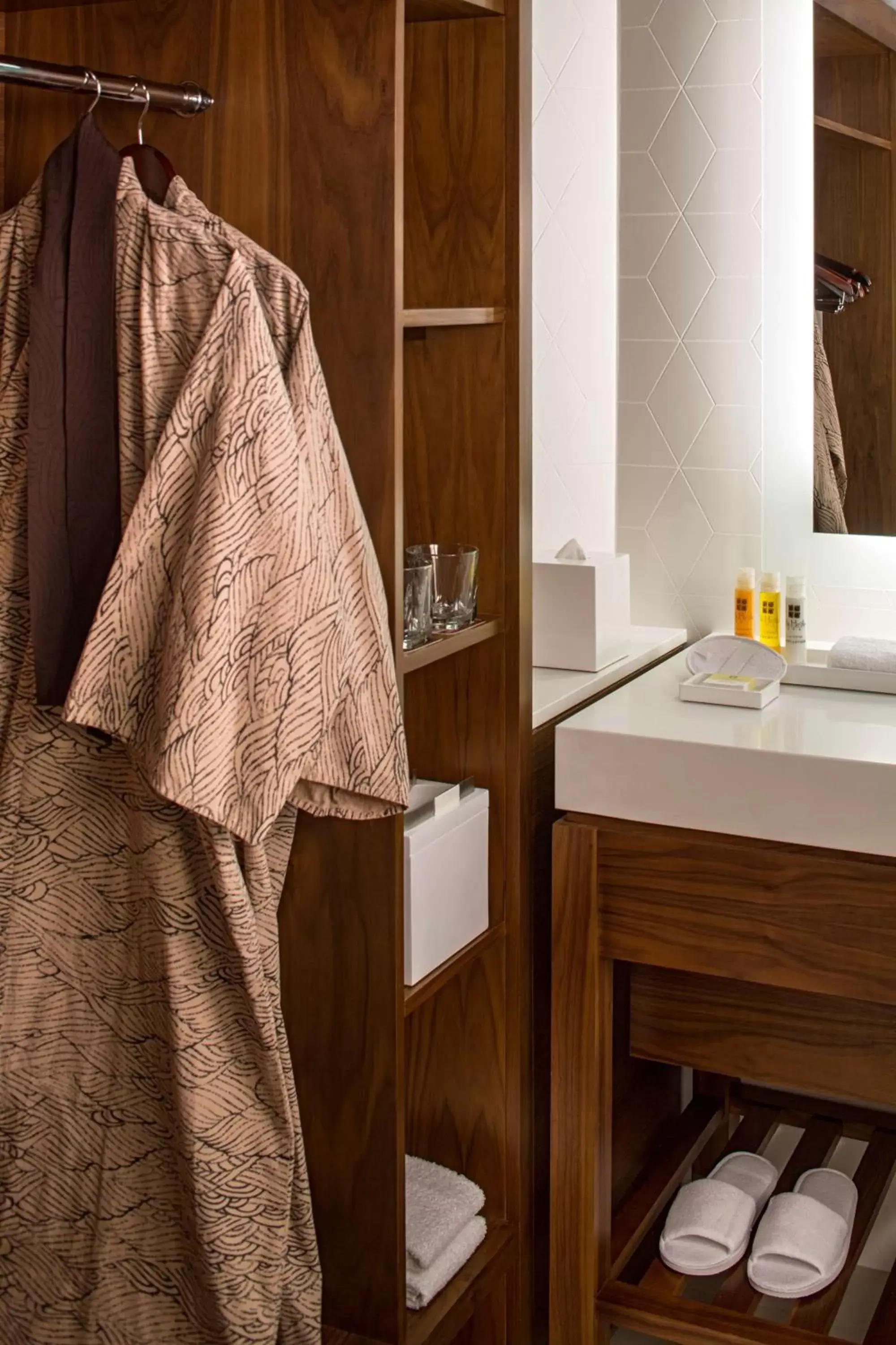 Bathroom in Hyatt Regency Waikiki Beach Resort & Spa