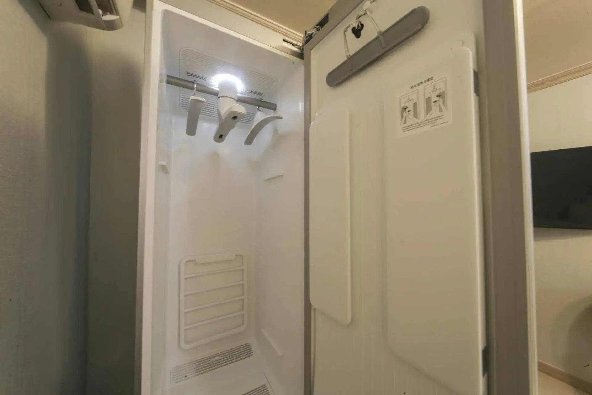 Bathroom in Goodstay Grand Motel Chuncheon