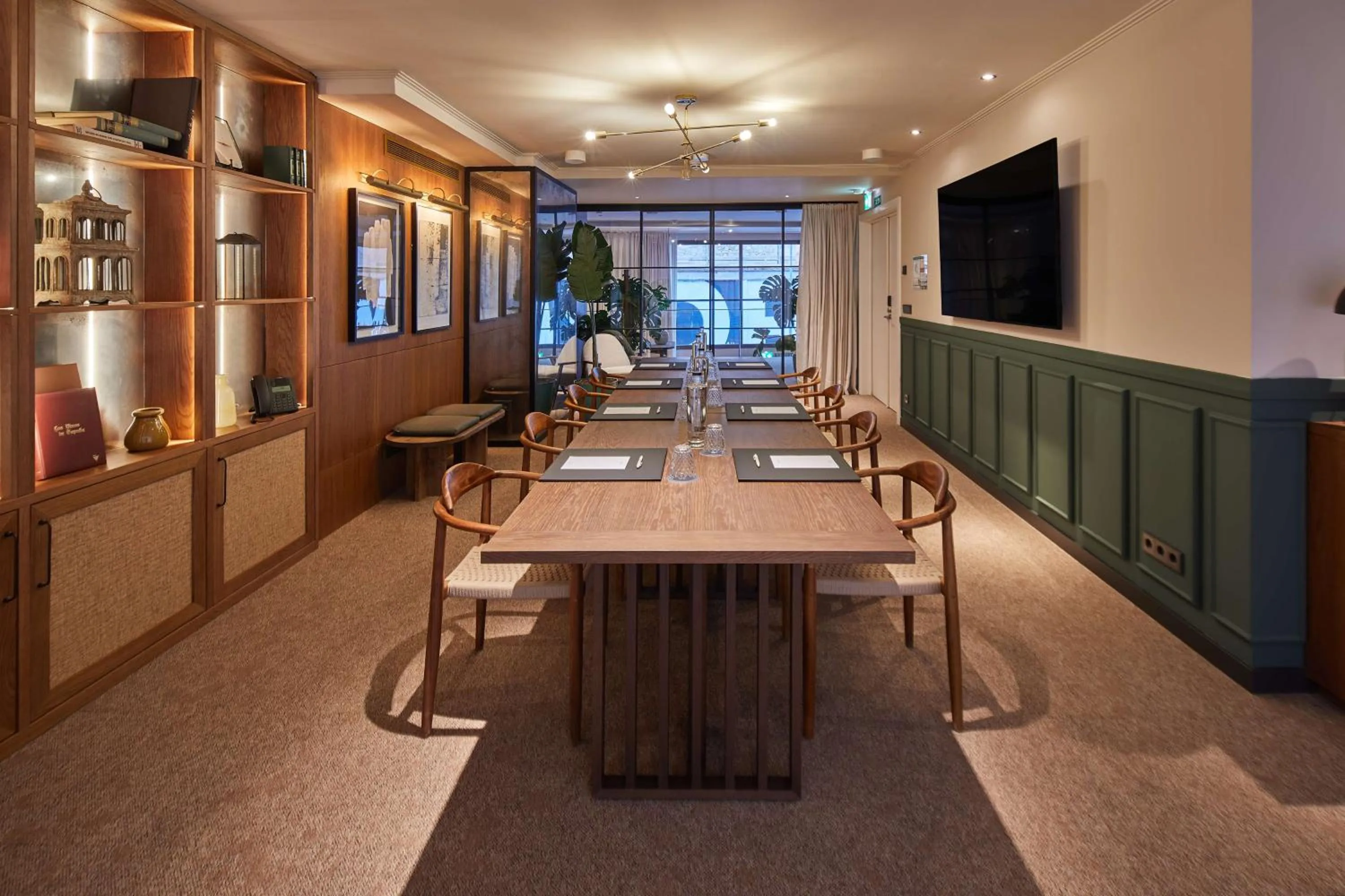 Meeting/conference room in Via Sants Hotel Barcelona, Tapestry Collection By Hilton