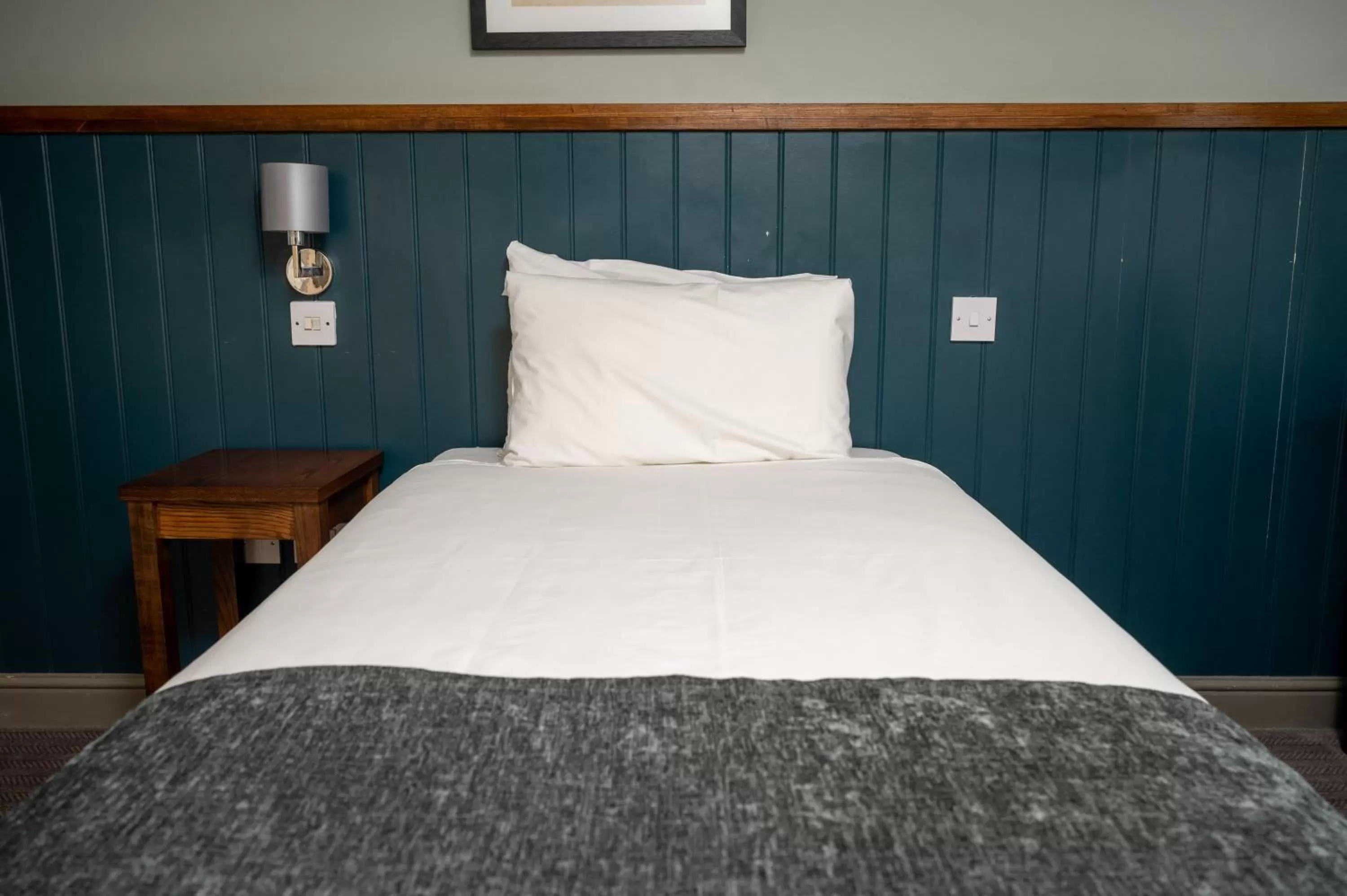 Bed in Cocked Hat by Greene King Inns