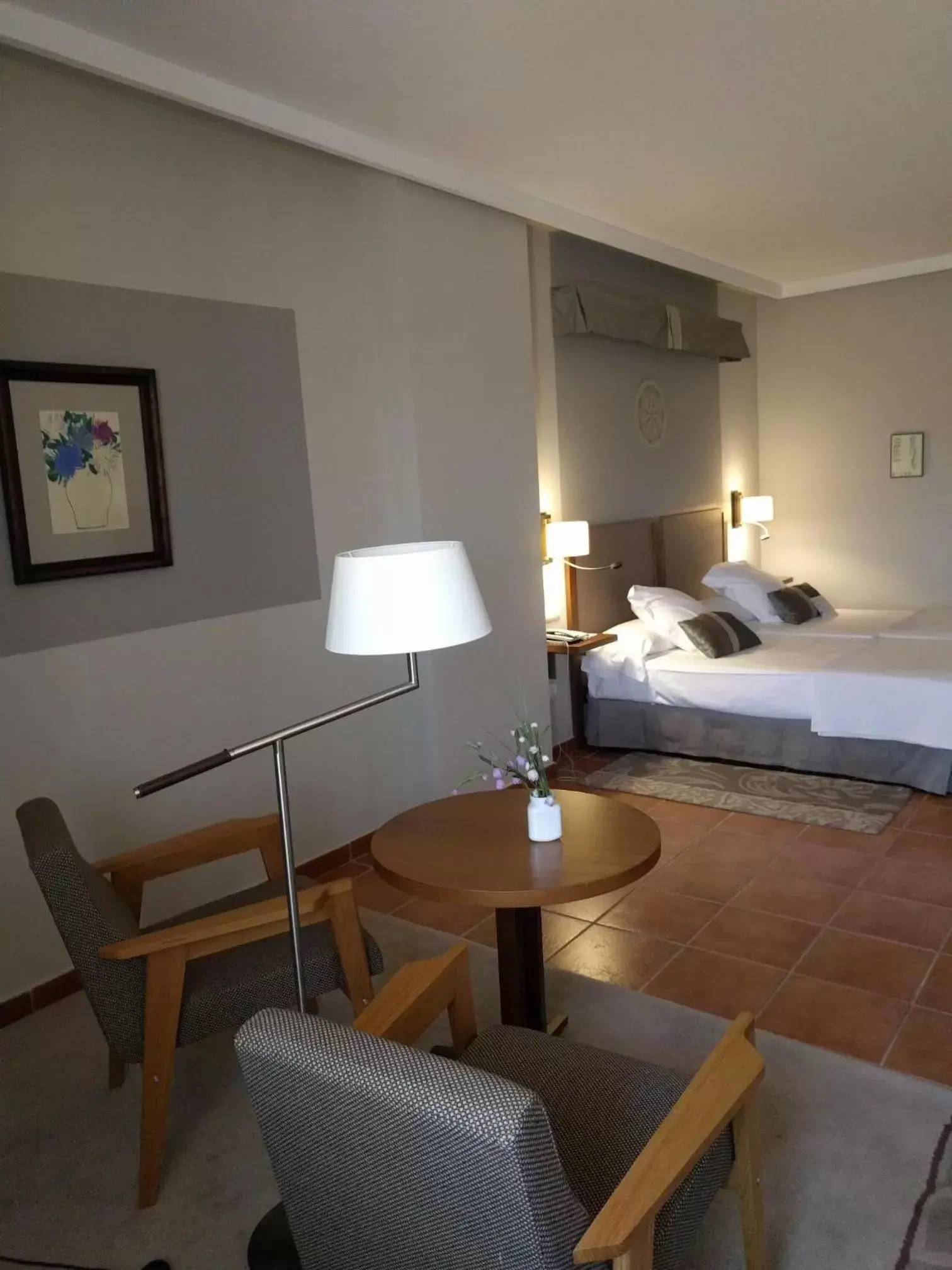 Photo of the whole room, Bed in Parador de Lorca