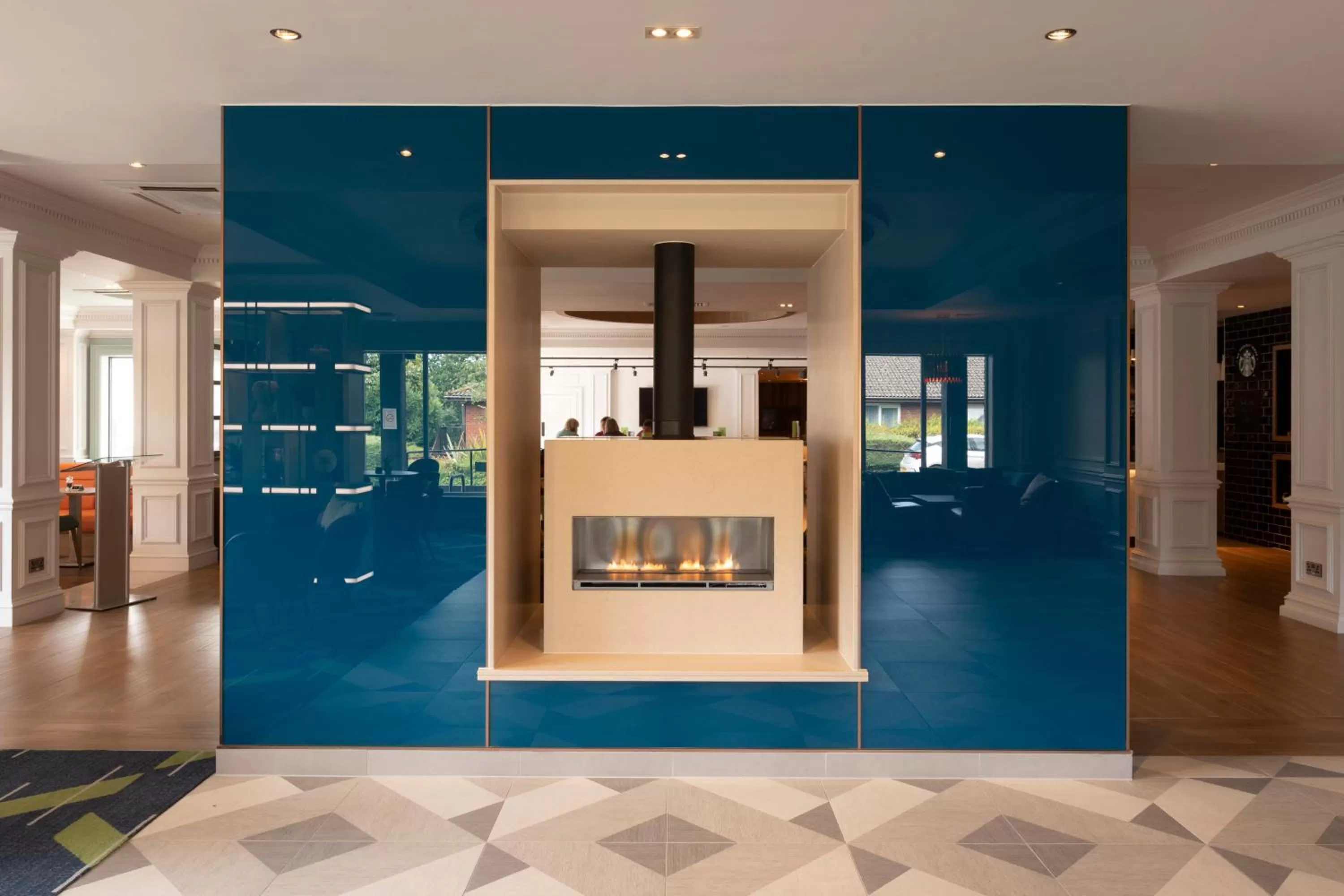 Lobby or reception in Holiday Inn Guildford by IHG