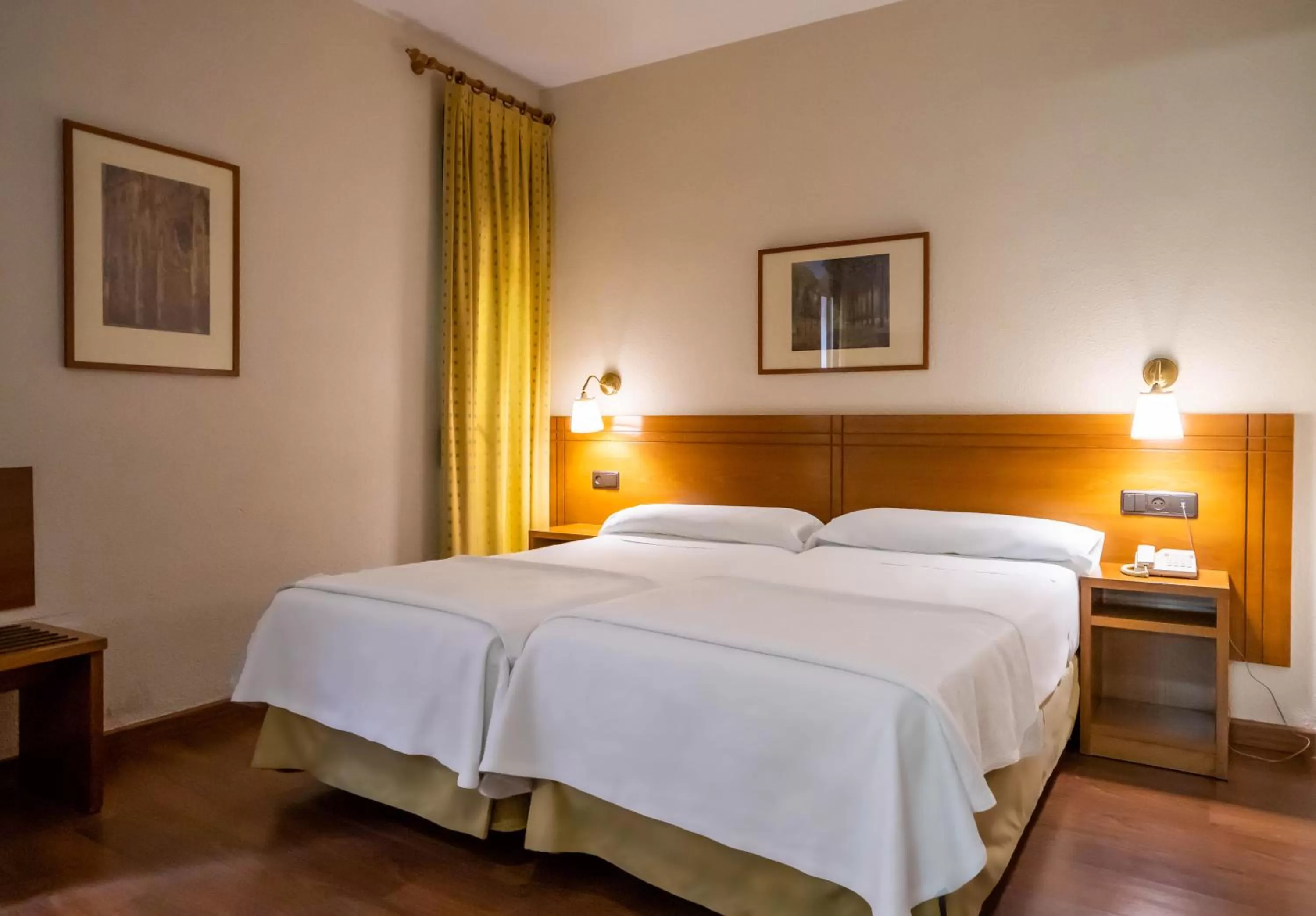 Bed in YIT Conquista de Toledo