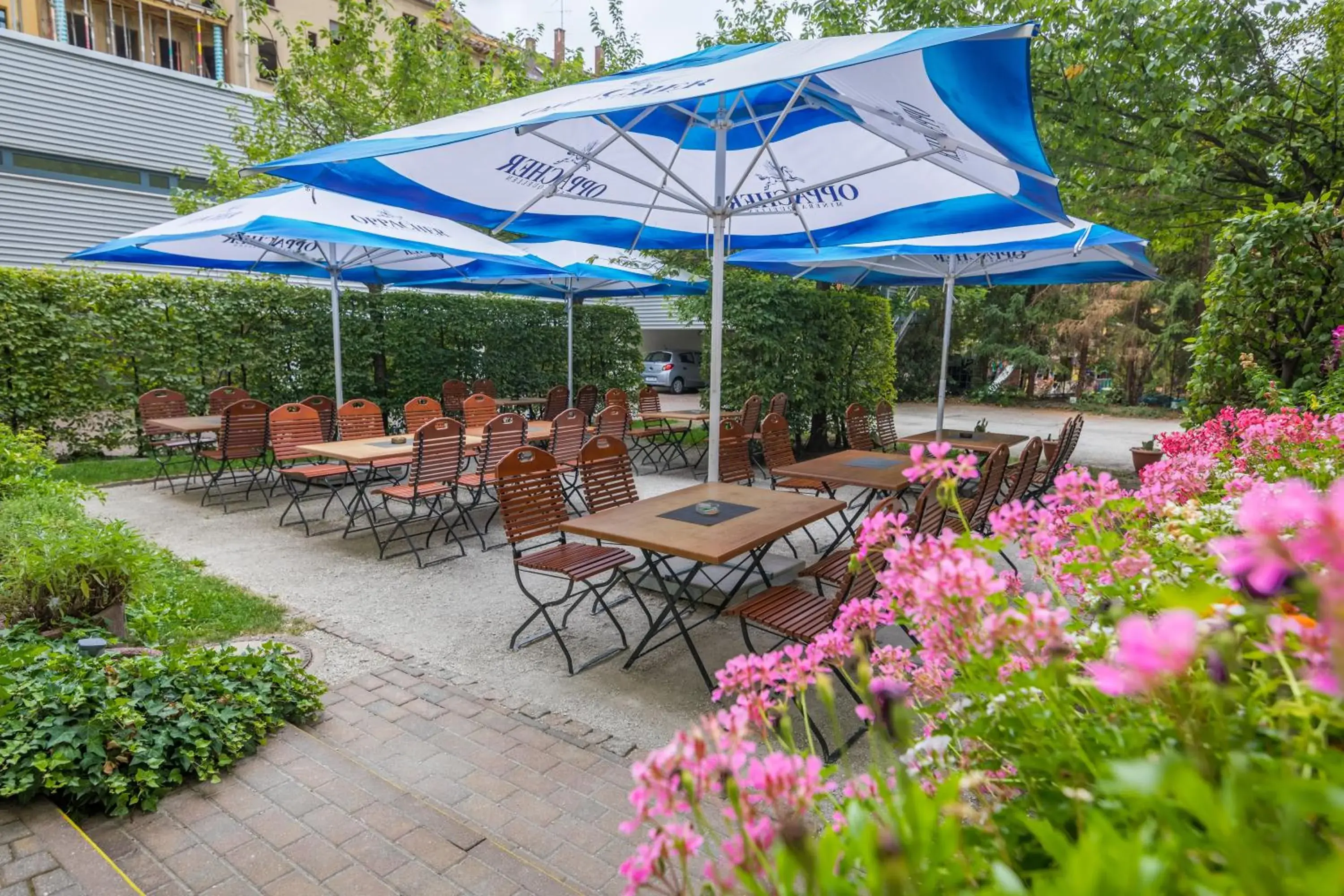 Patio, Restaurant/Places to Eat in Galerie Hotel Leipziger Hof