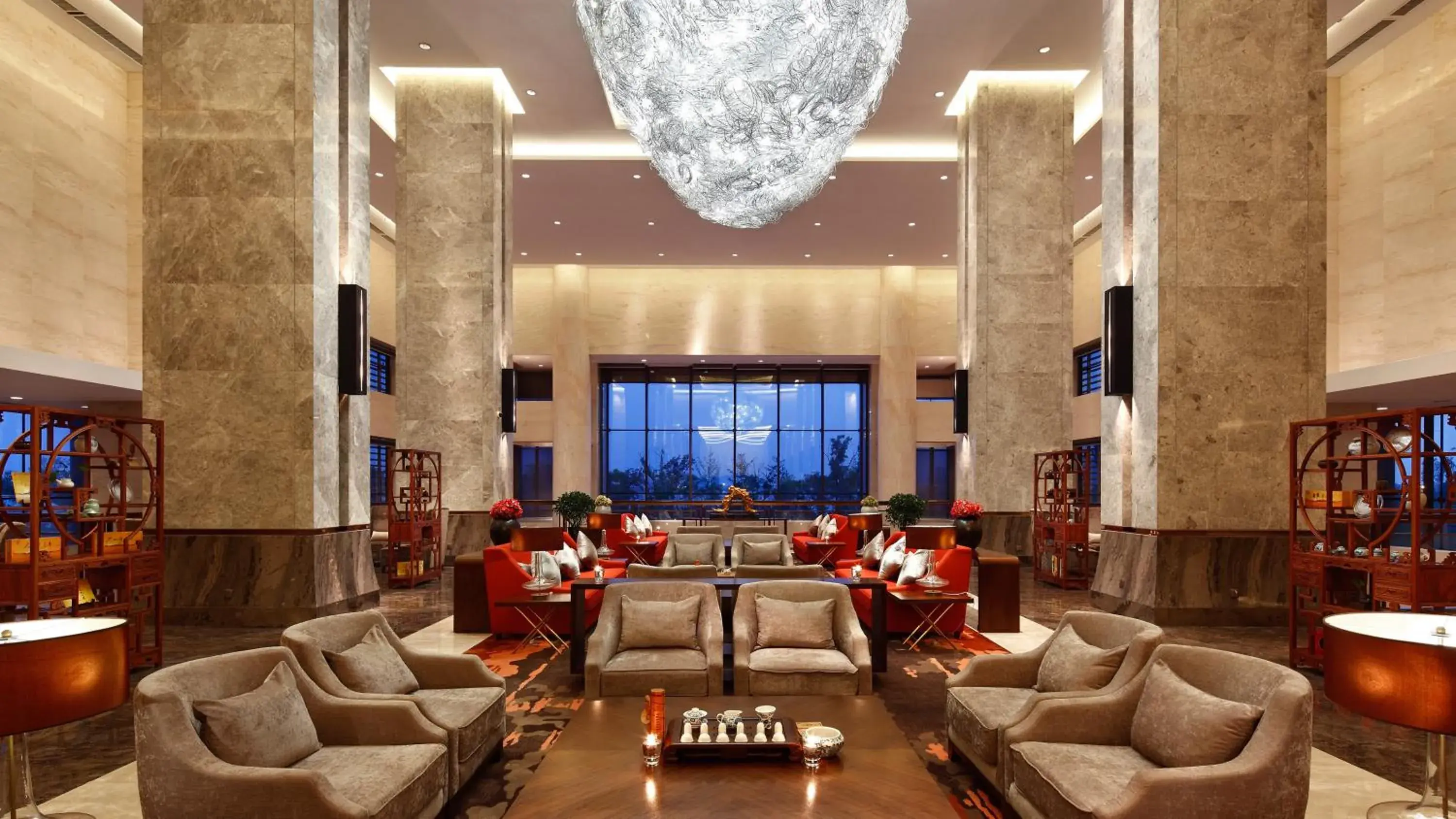 Property building in Crowne Plaza Xuzhou Dalong Lake by IHG Property building in Crowne Plaza Xuzhou Dalong Lake by IHG