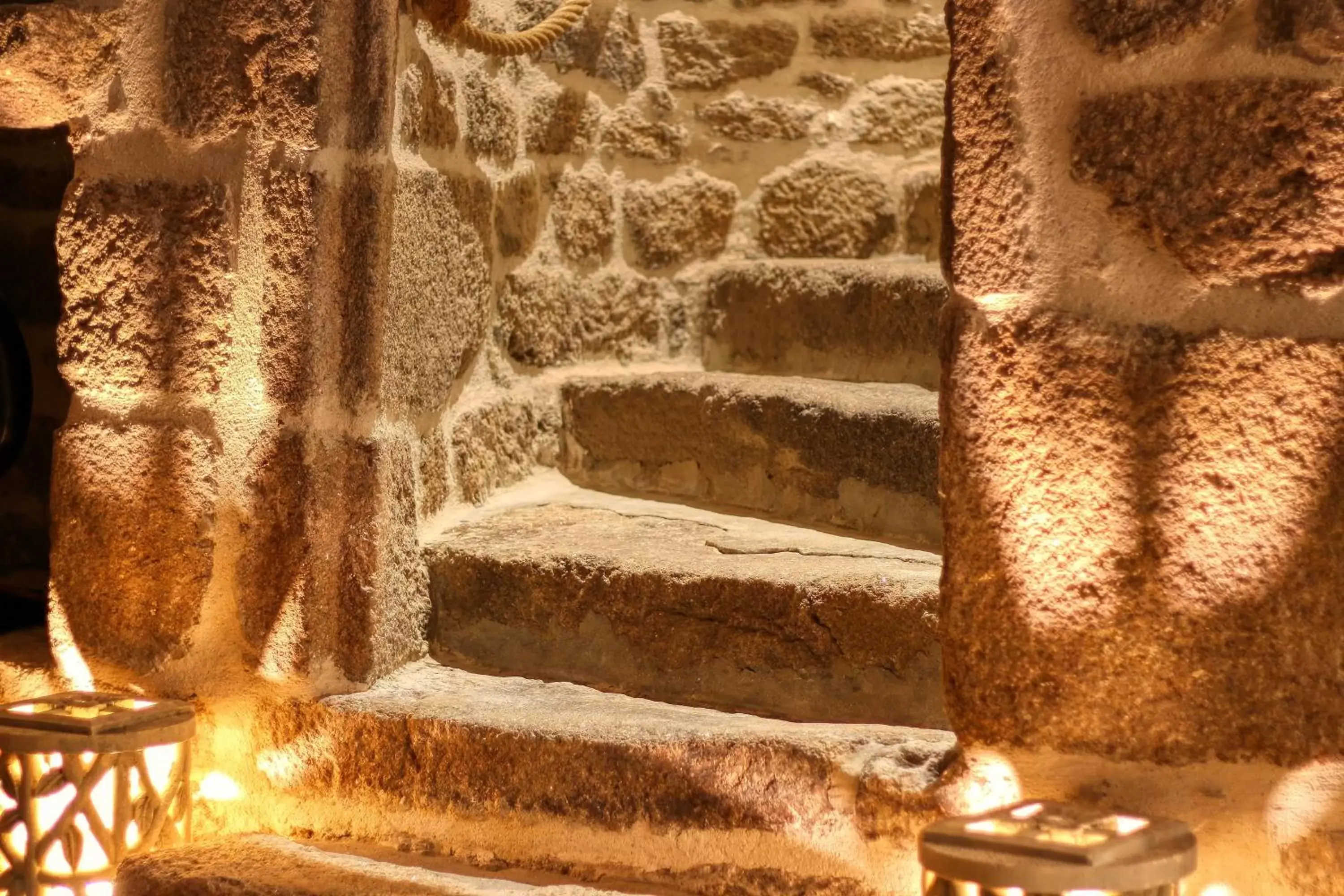 Property building in KERBELEG, ferme-manoir du XVè siècle, chambres grand confort