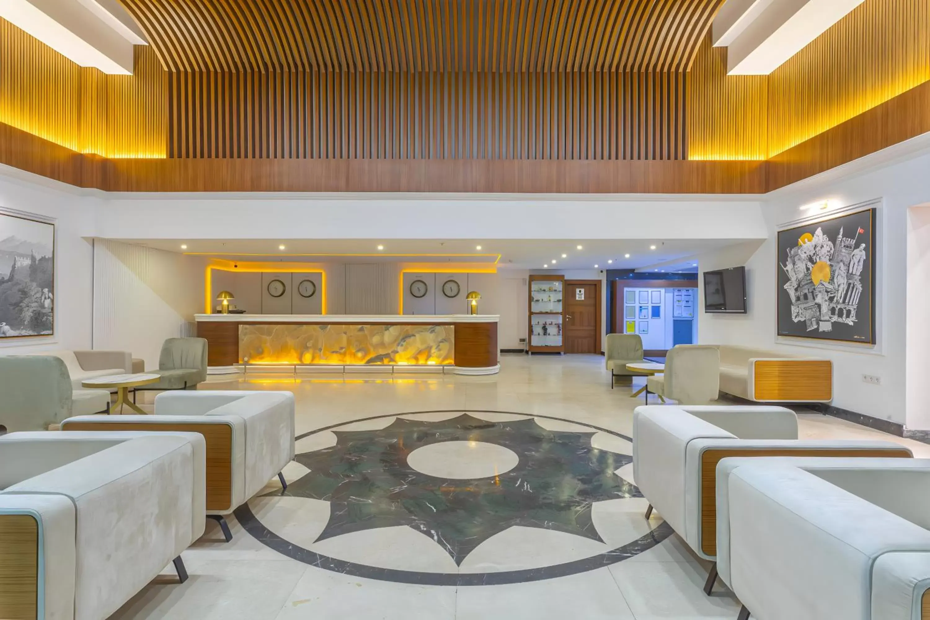 Lobby or reception in Best Western Plus Khan Hotel Lobby or reception in Best Western Plus Khan Hotel