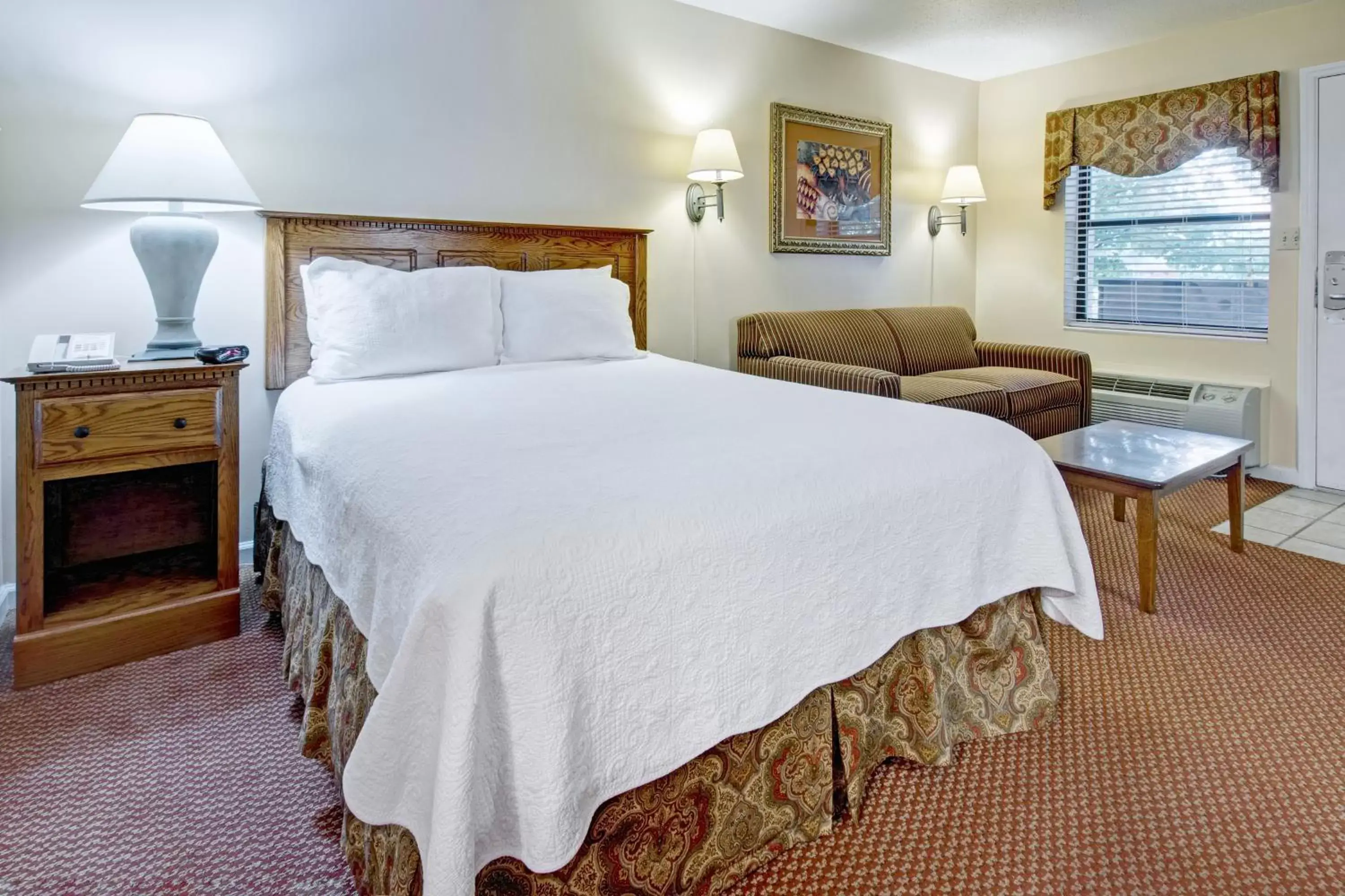 Bed in Gatlinburg Town Square by Exploria Resorts