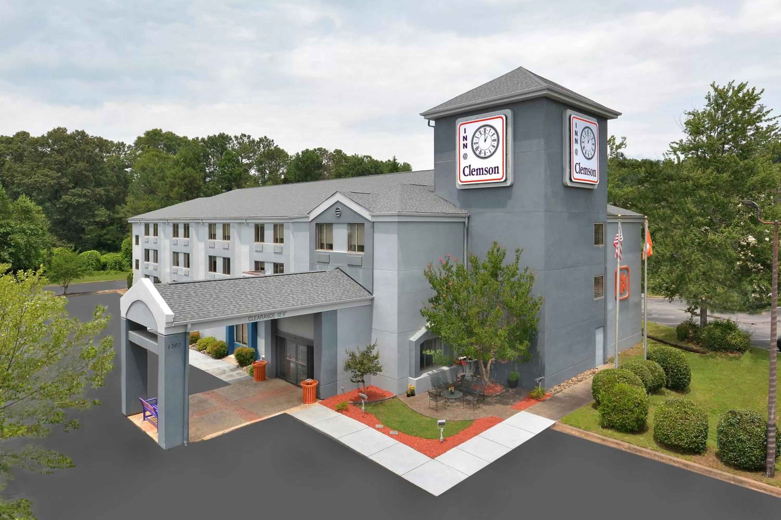 Property building in Inn at Clemson
