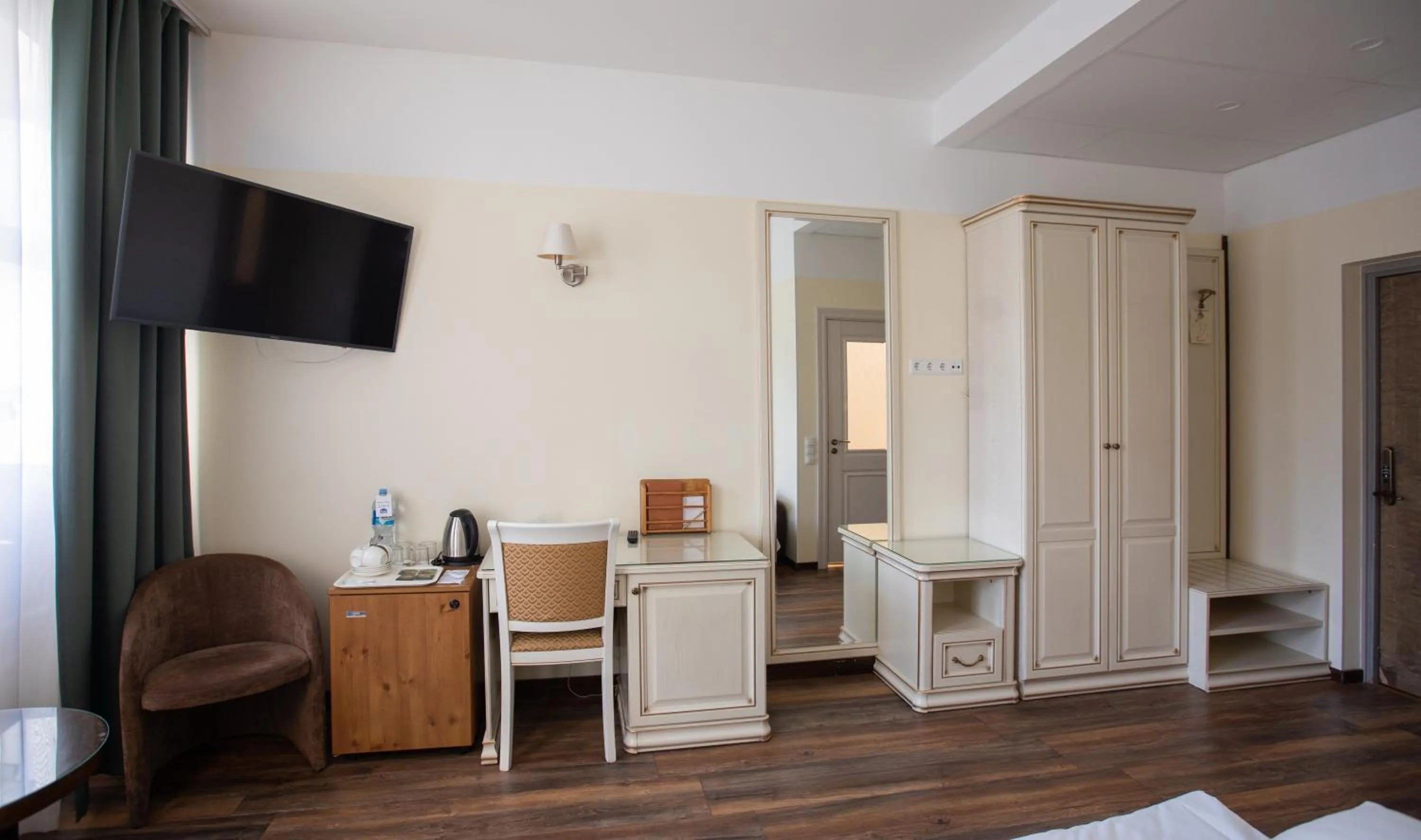 TV and multimedia, Bed in Hotel St. Barbara