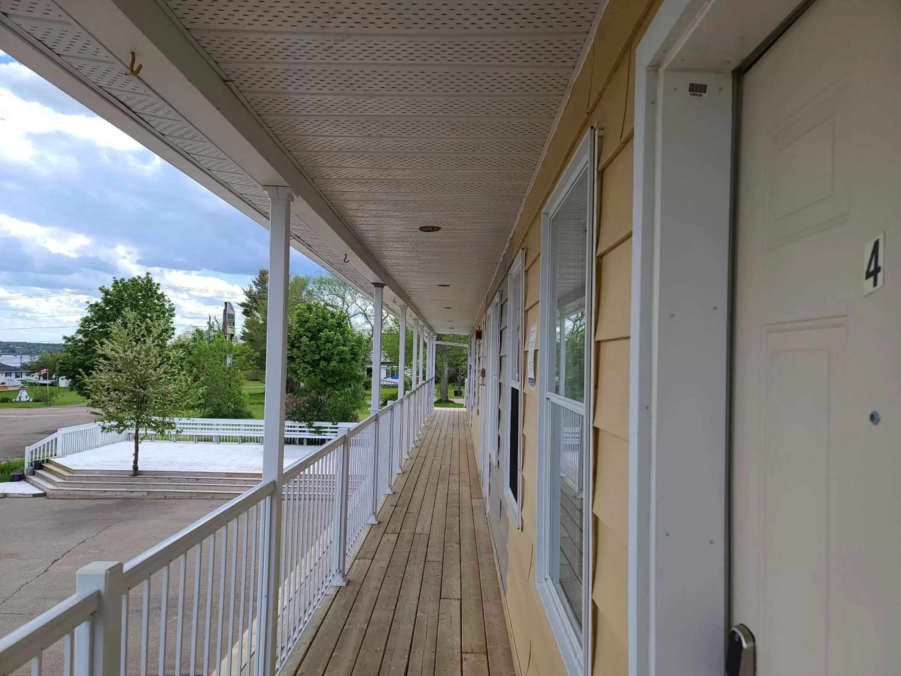 Balcony/Terrace in Bouctouche Bay Inn