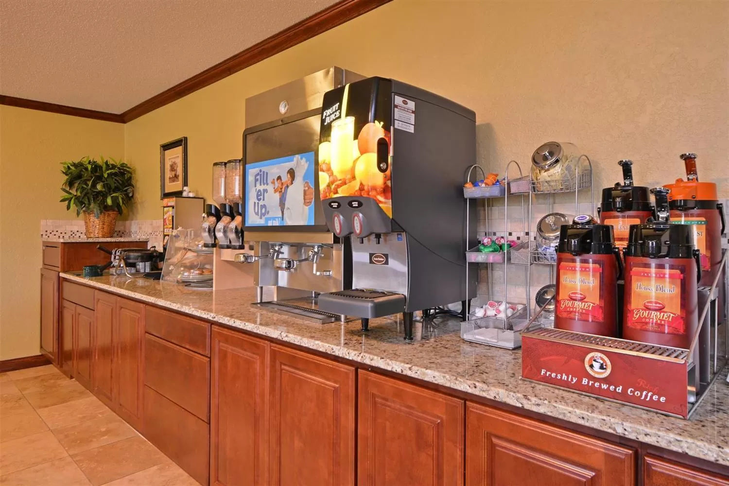 Continental breakfast in Super 8 by Wyndham Glenwood