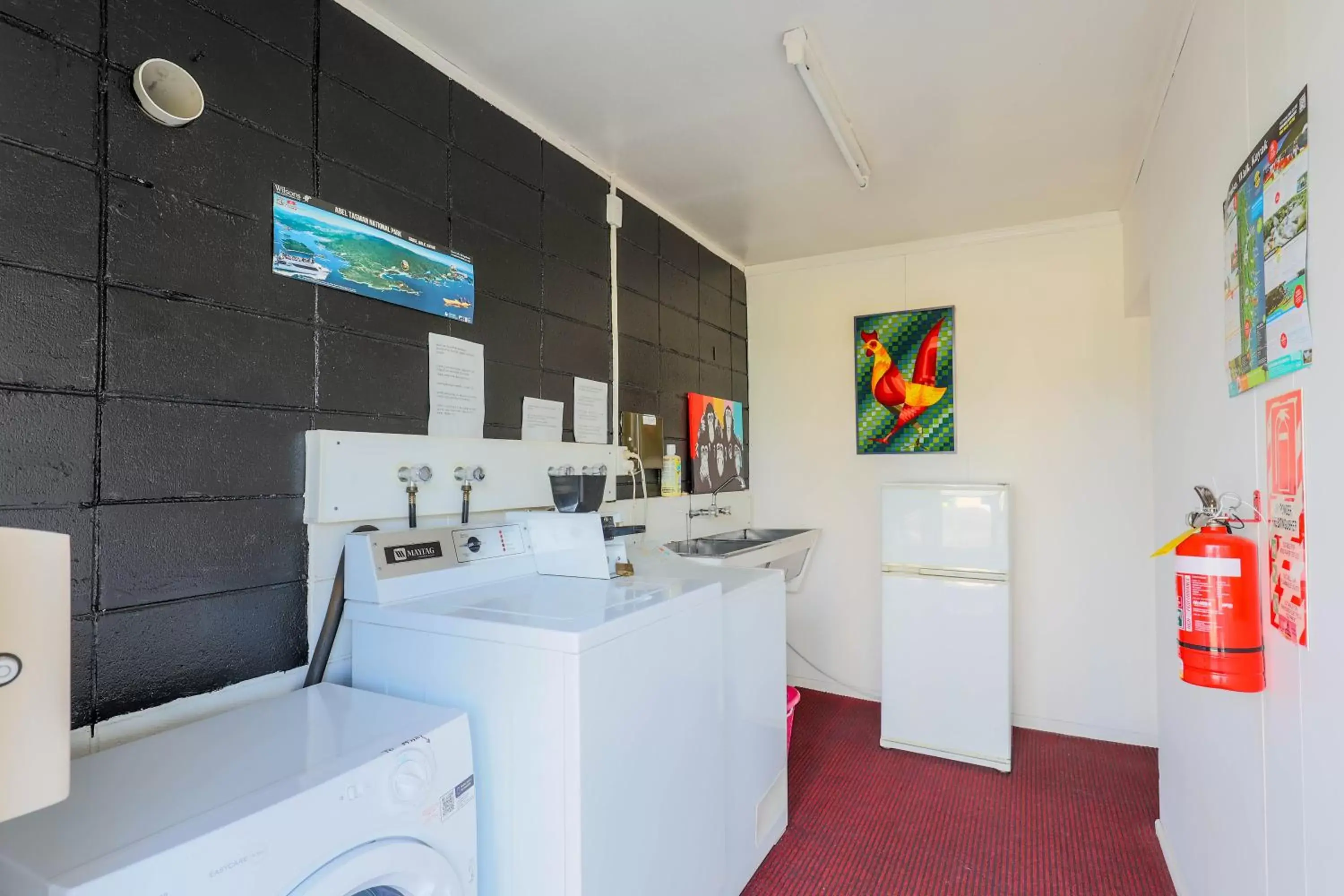washing machine, Bathroom in ASURE Fountain Resort Motel