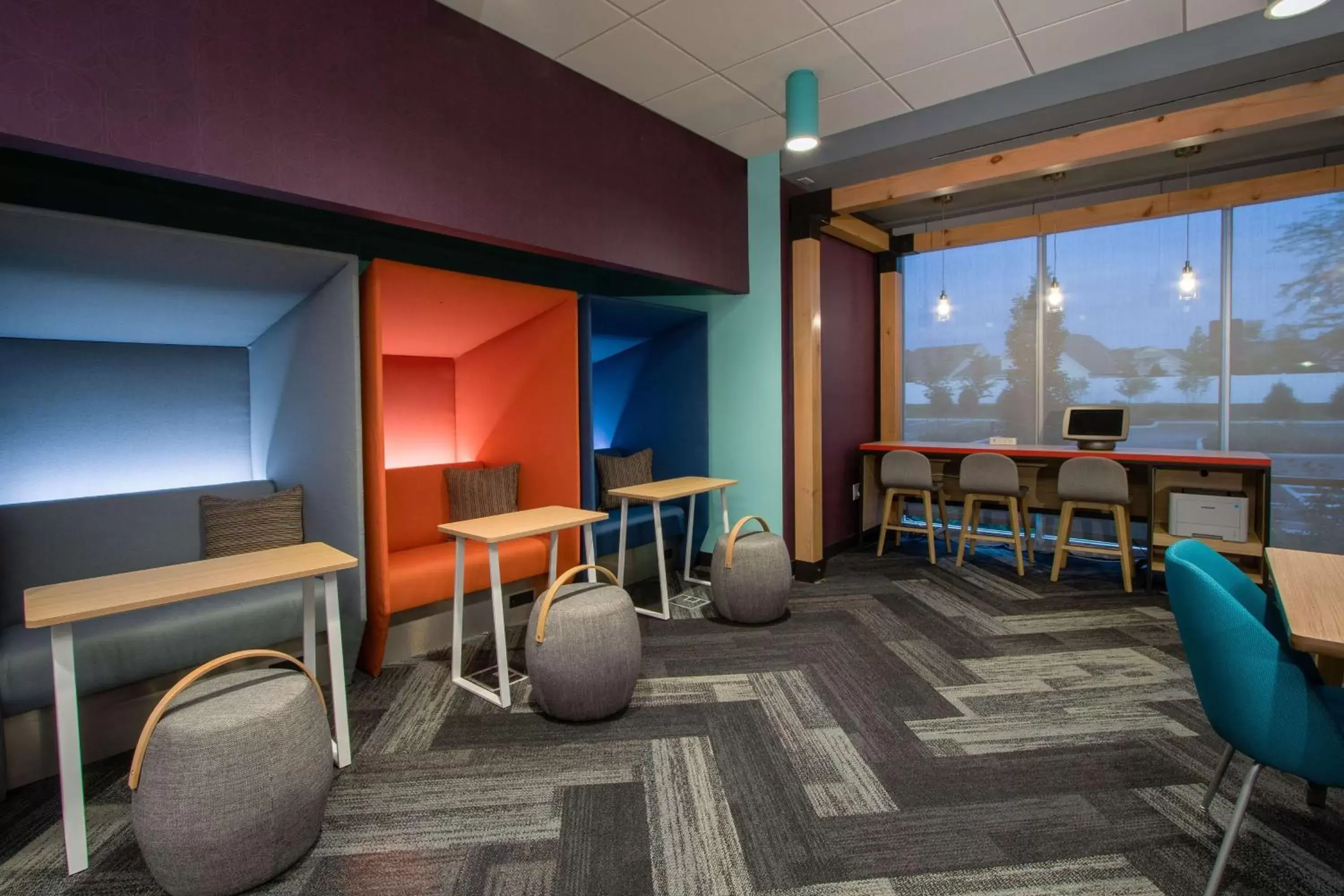 Lobby or reception in Tru By Hilton Grove City Columbus Lobby or reception in Tru By Hilton Grove City Columbus
