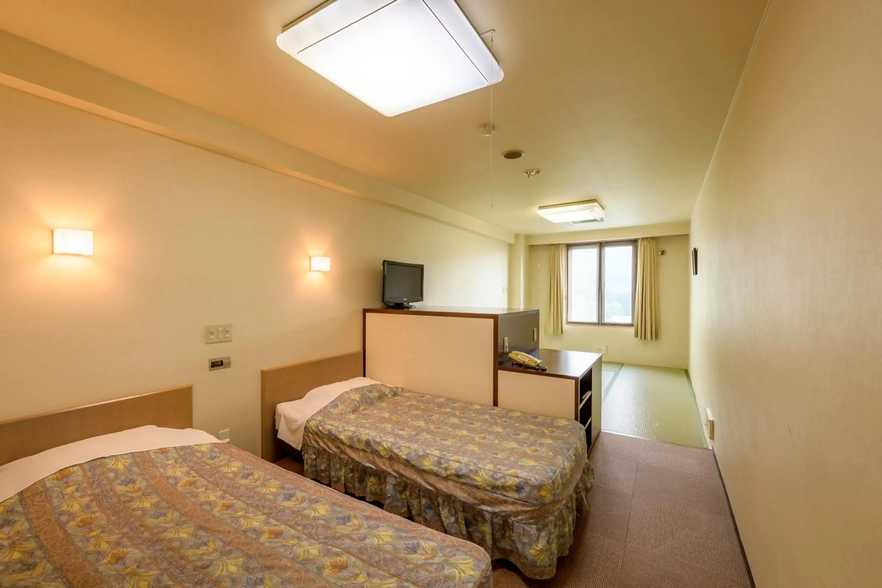 Photo of the whole room, Bed in Hotel Tagawa