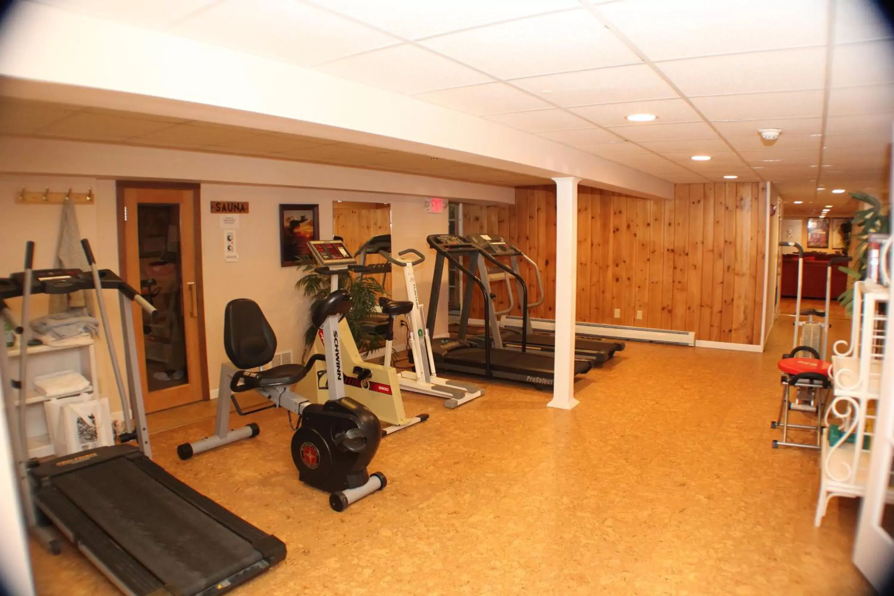 People, Fitness Center/Facilities in The Inn at Quail Run