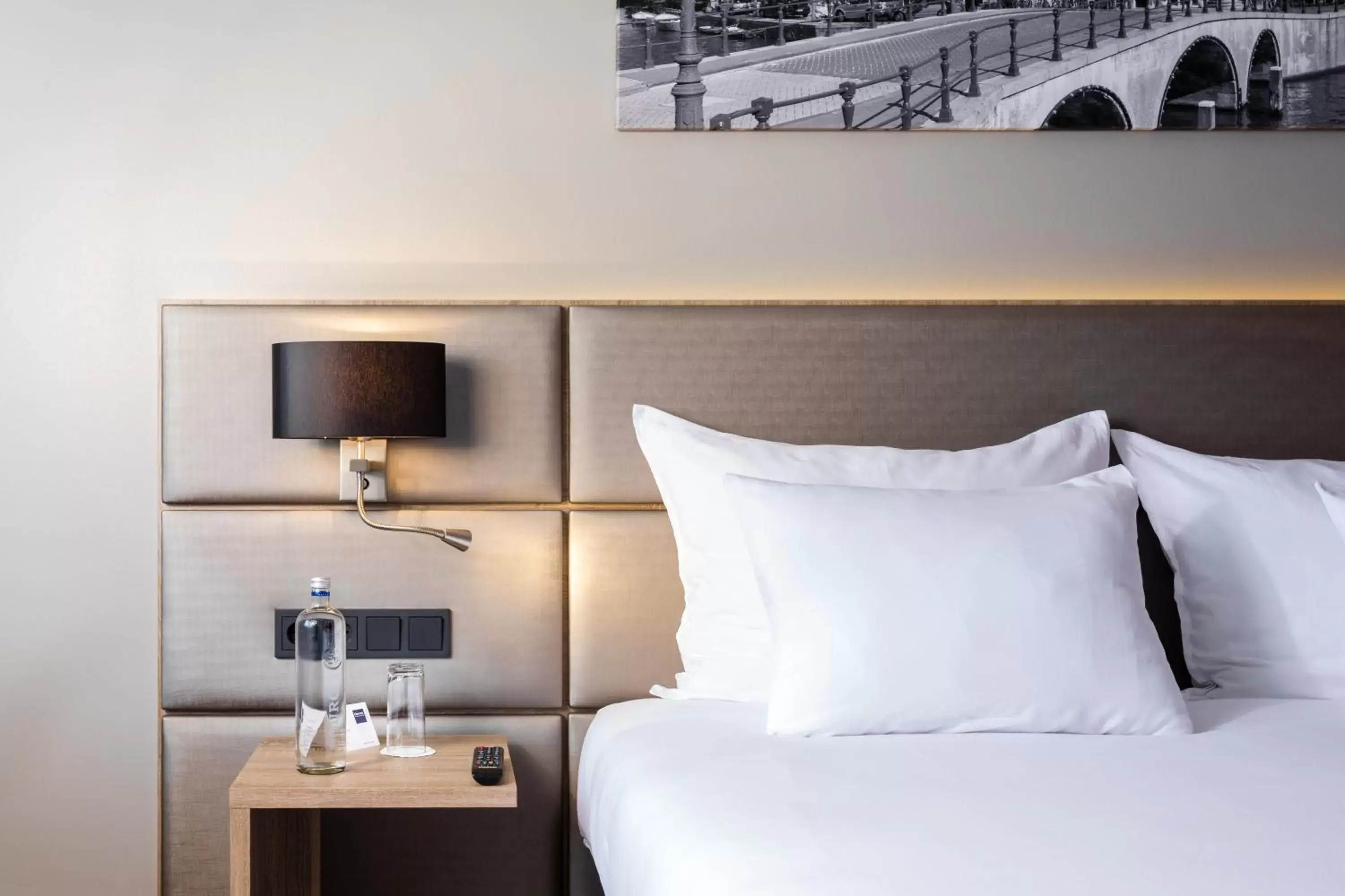 Bed in Ramada by Wyndham Amsterdam Airport Schiphol