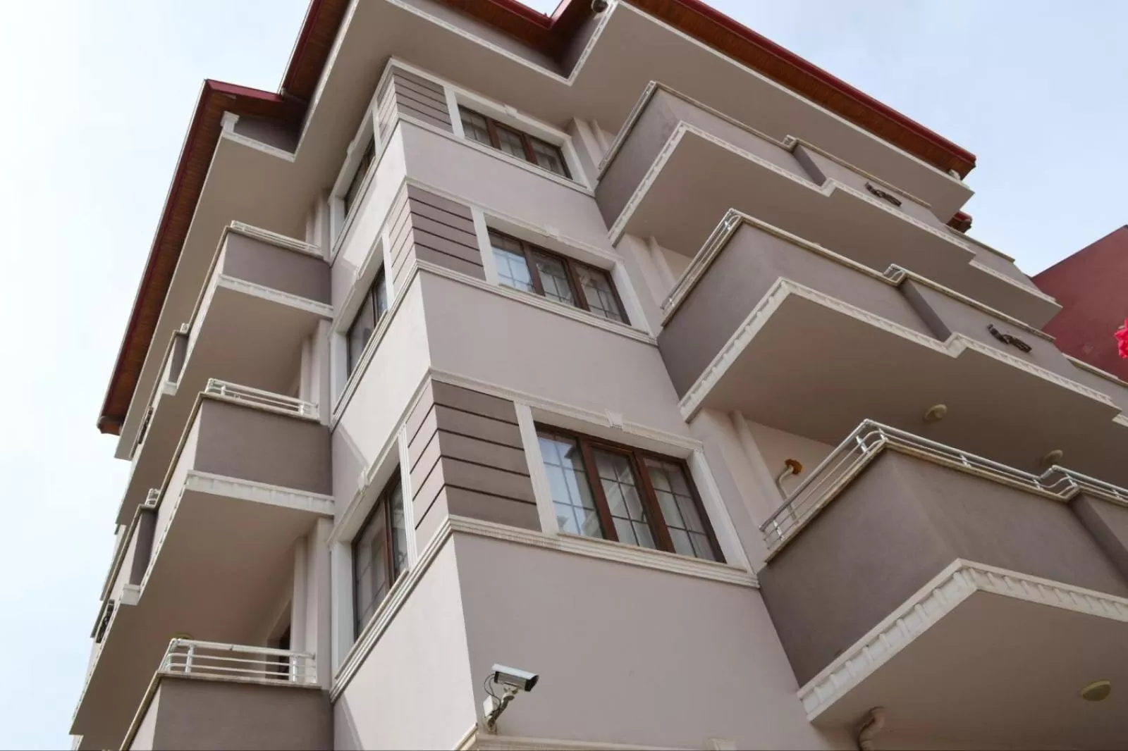 Property Building in The Twins Apartmens