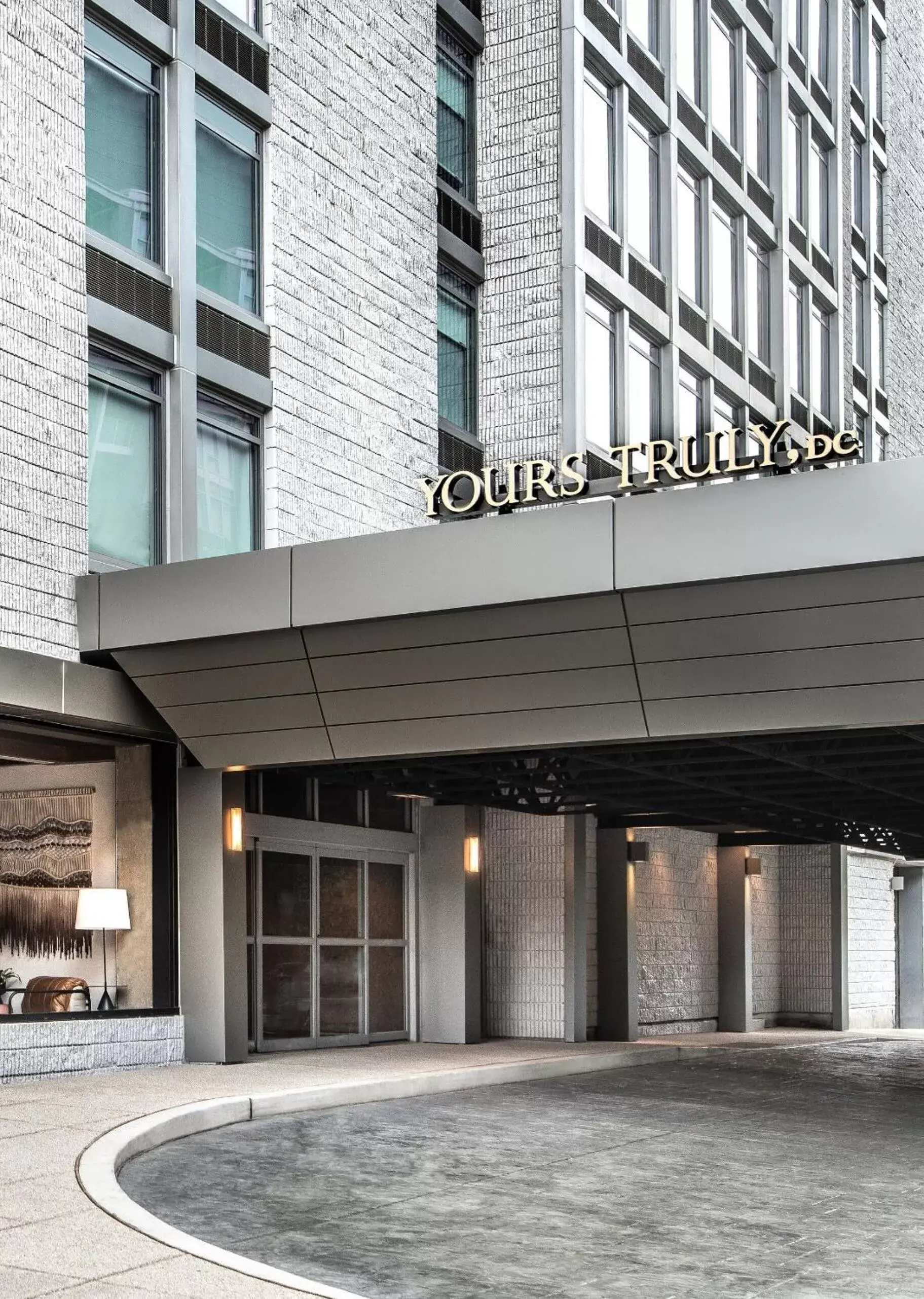 Property building in Vignette Collection Yours Truly DC by IHG Property building in Vignette Collection Yours Truly DC by IHG