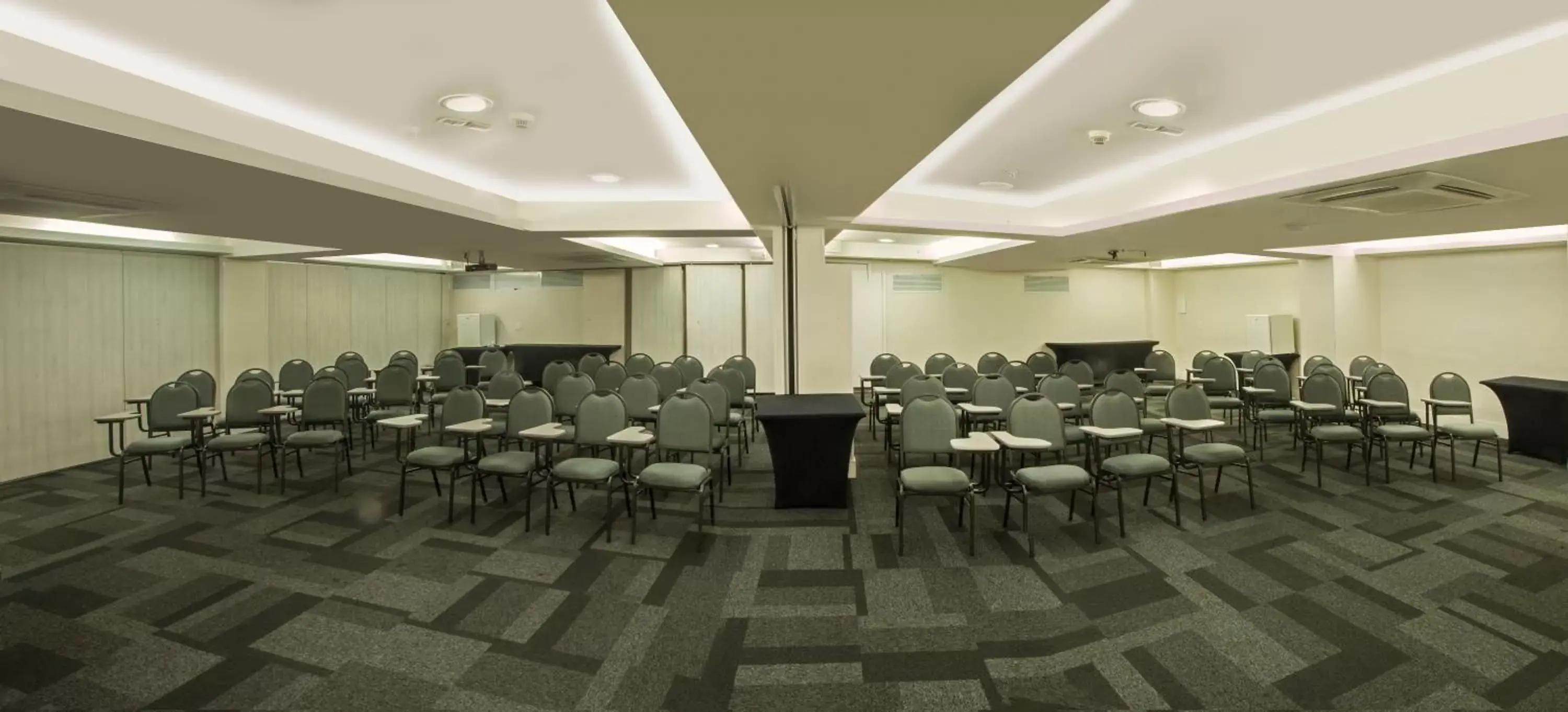 Meeting/conference room, Banquet Facilities in Hotel WZ Jardins