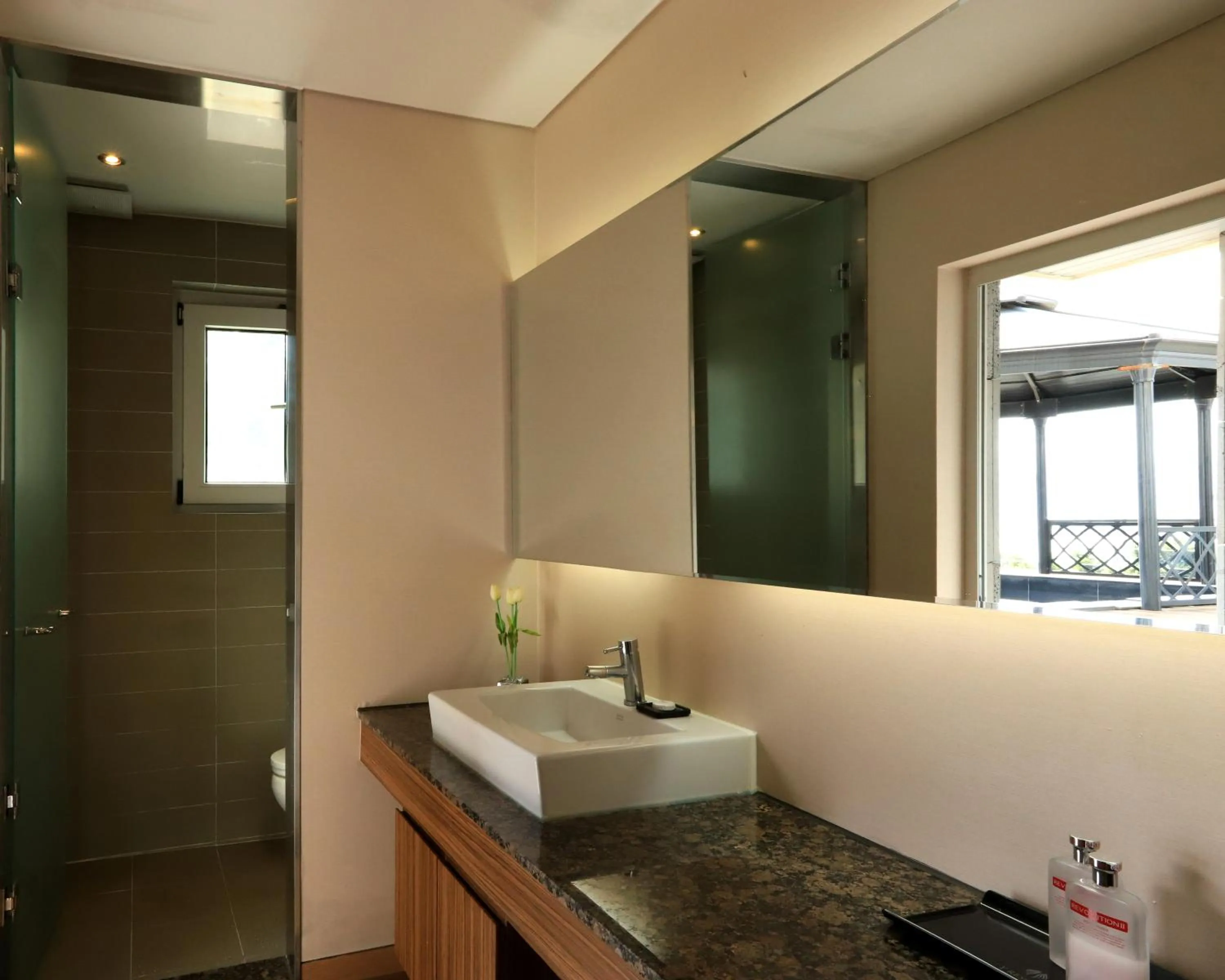 Toilet in Y Resort Jeju