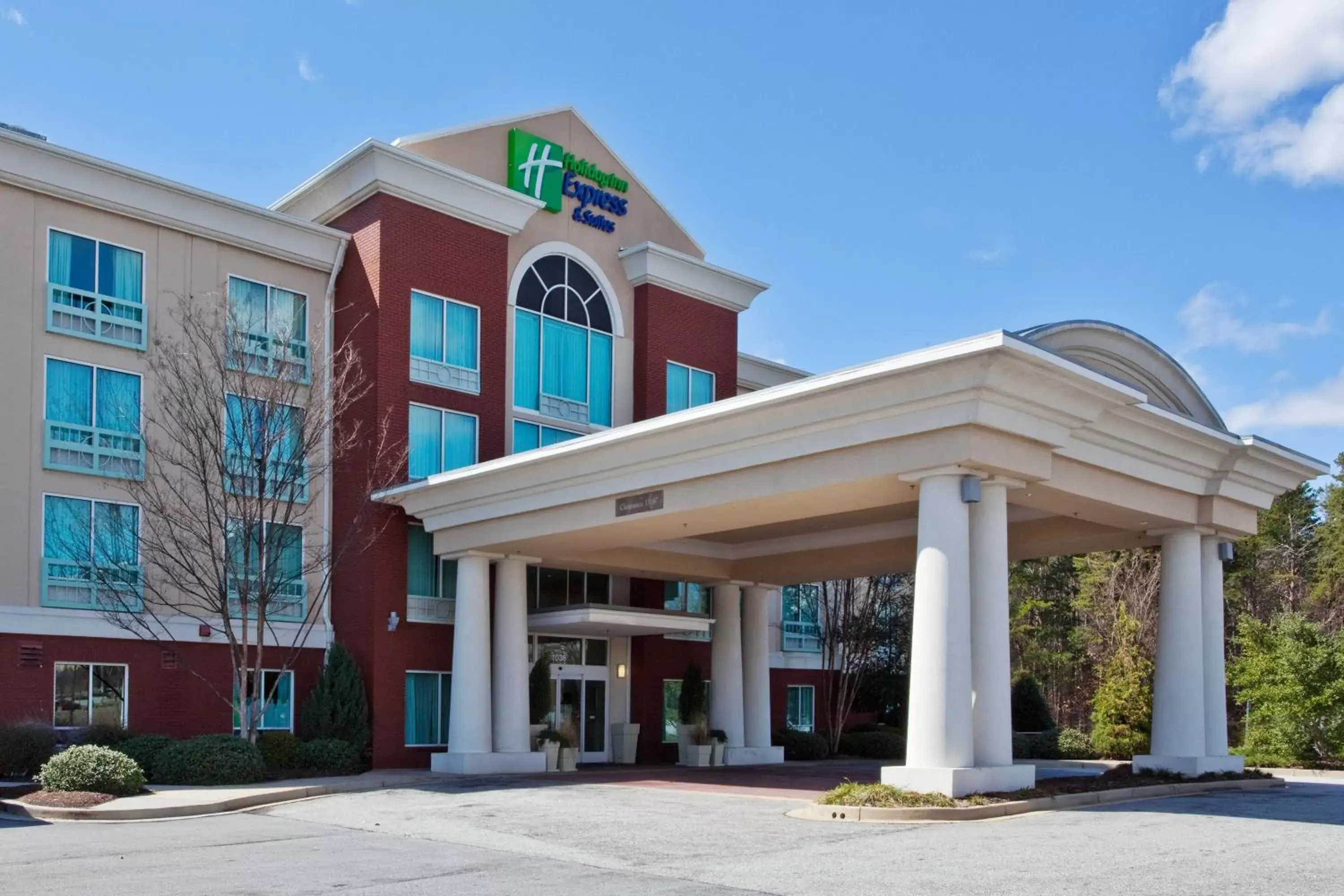 Property Building in Holiday Inn Express Hotel & Suites Greenville-I-85 & Woodruff Road, an IHG Hotel