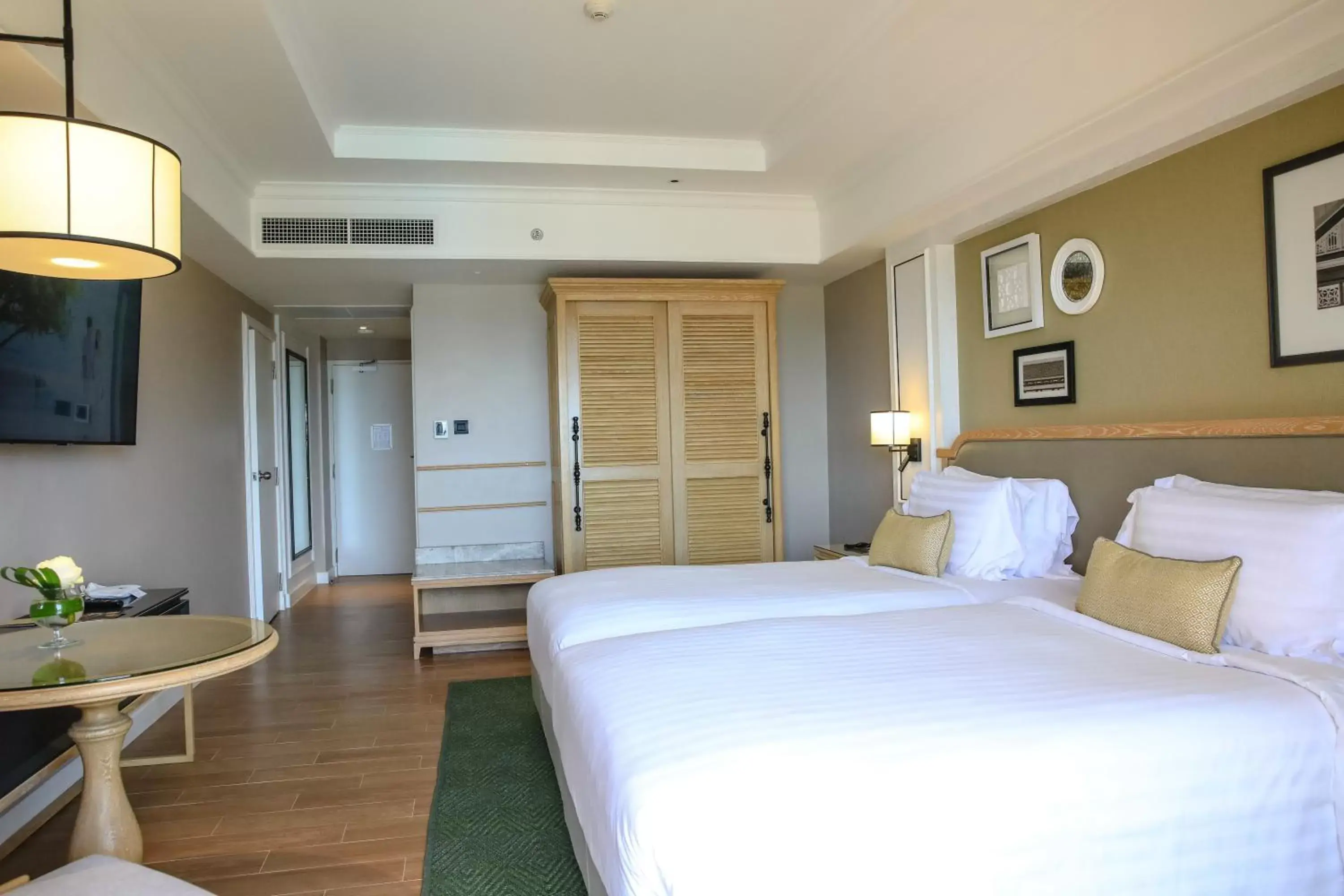 Photo of the whole room, Bed in Dusit Thani Hua Hin - SHA Extra Plus