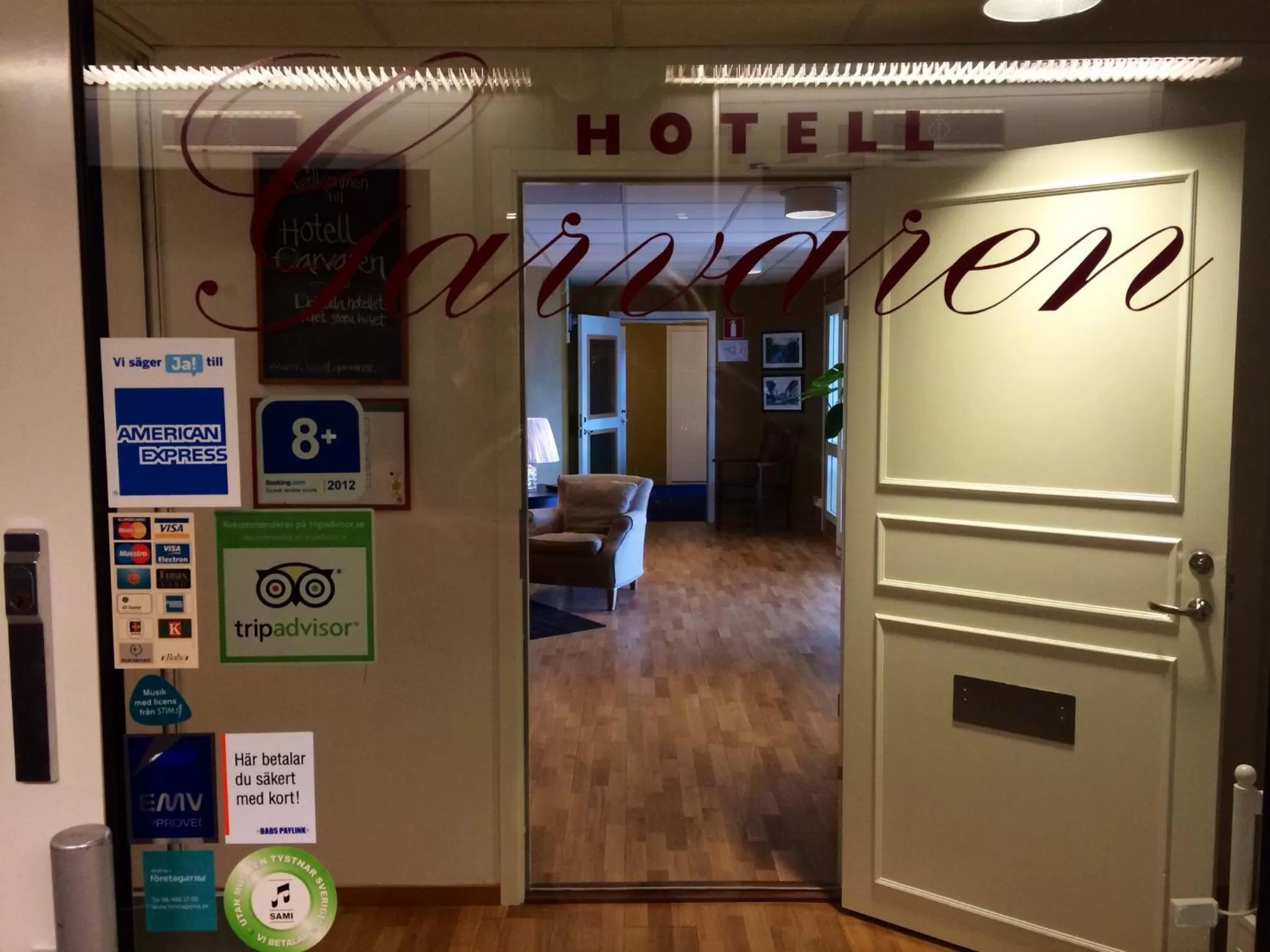 Text overlay in Hotell Garvaren