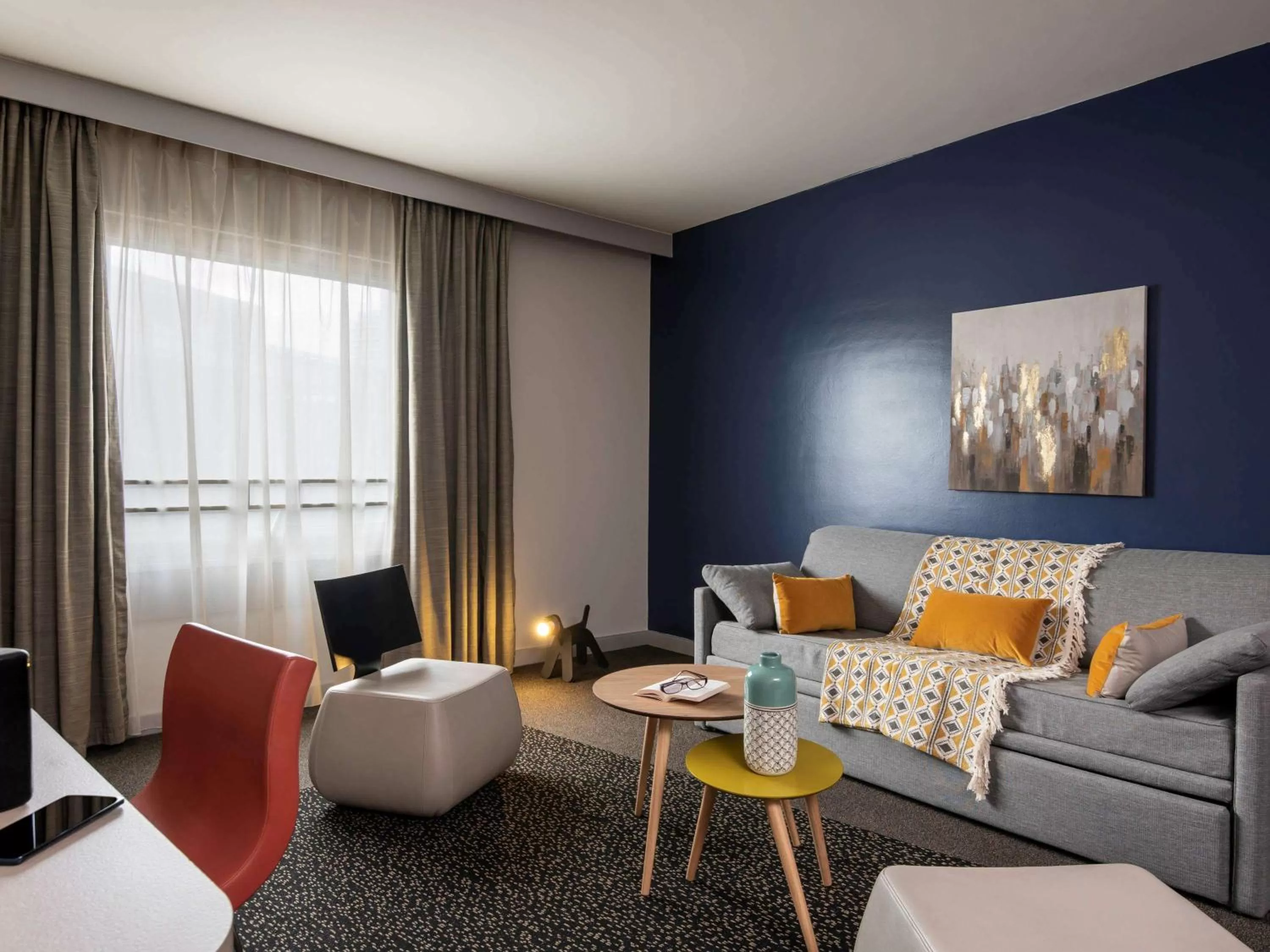 Photo of the whole room in Aparthotel Adagio La Défense Esplanade