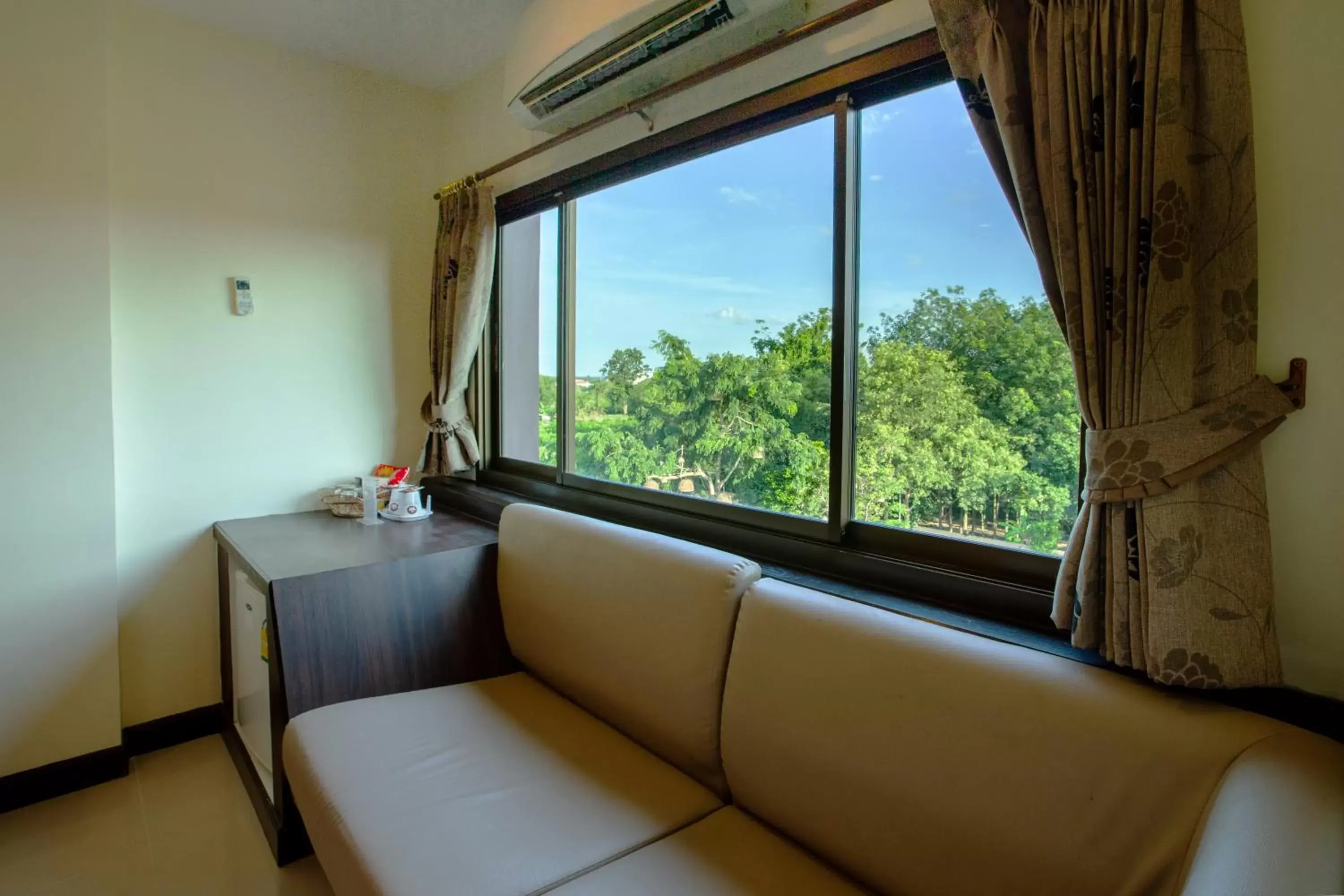 Seating Area in Phanomrungpuri Hotel Buriram