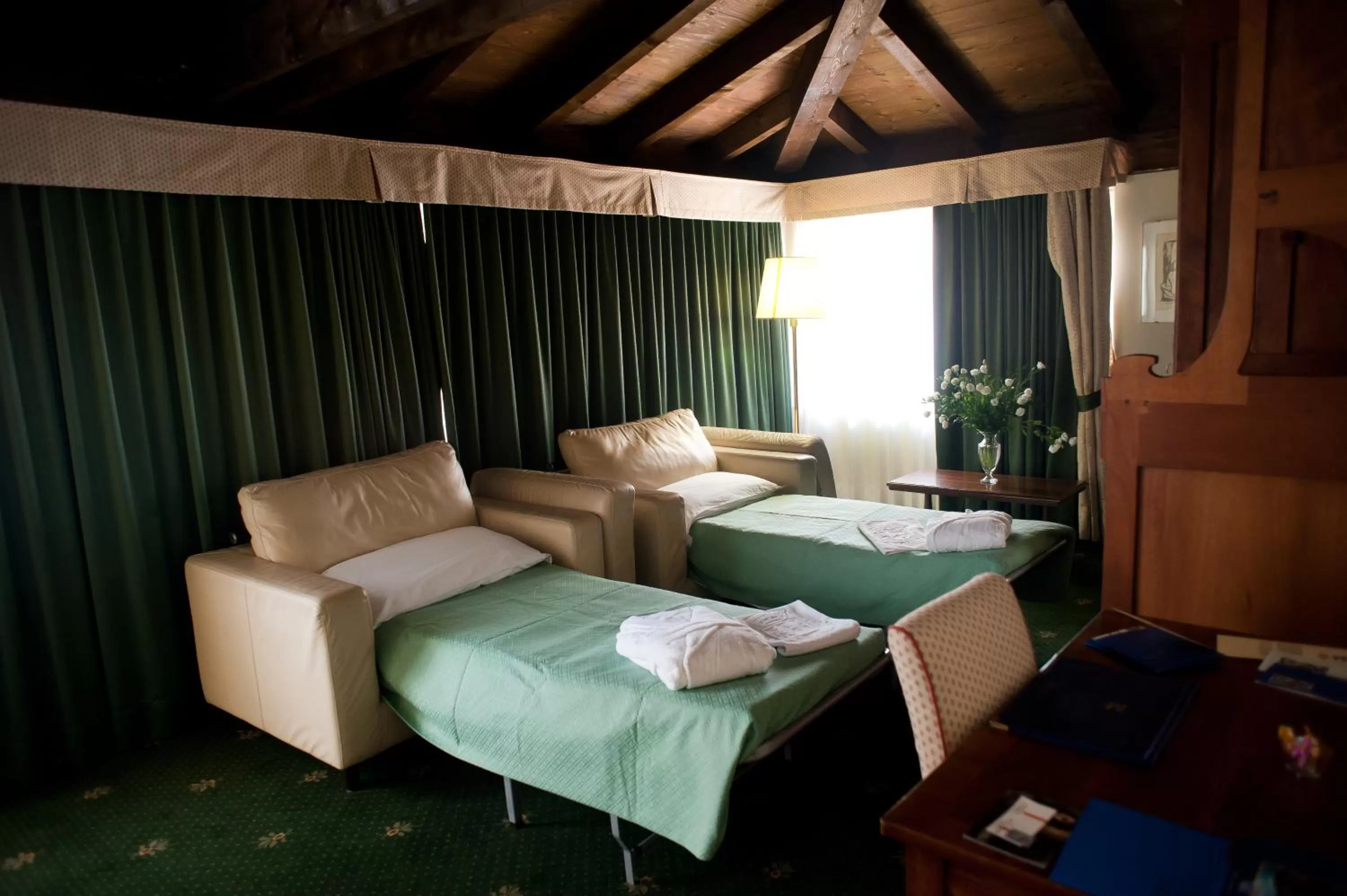 Day, Bed in Hotel Candiani