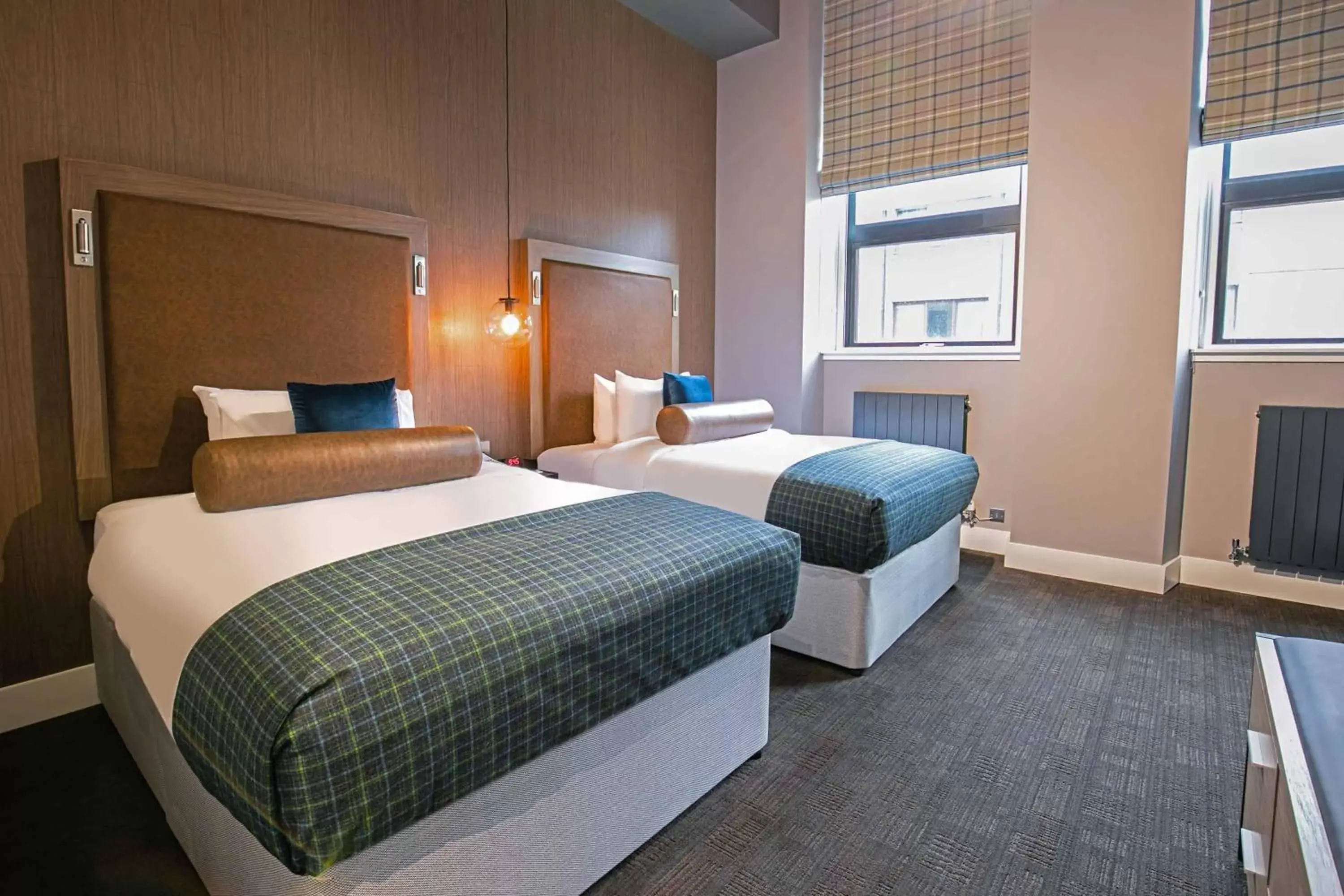 Photo of the whole room, Bed in Sandman Signature Aberdeen Hotel & Spa