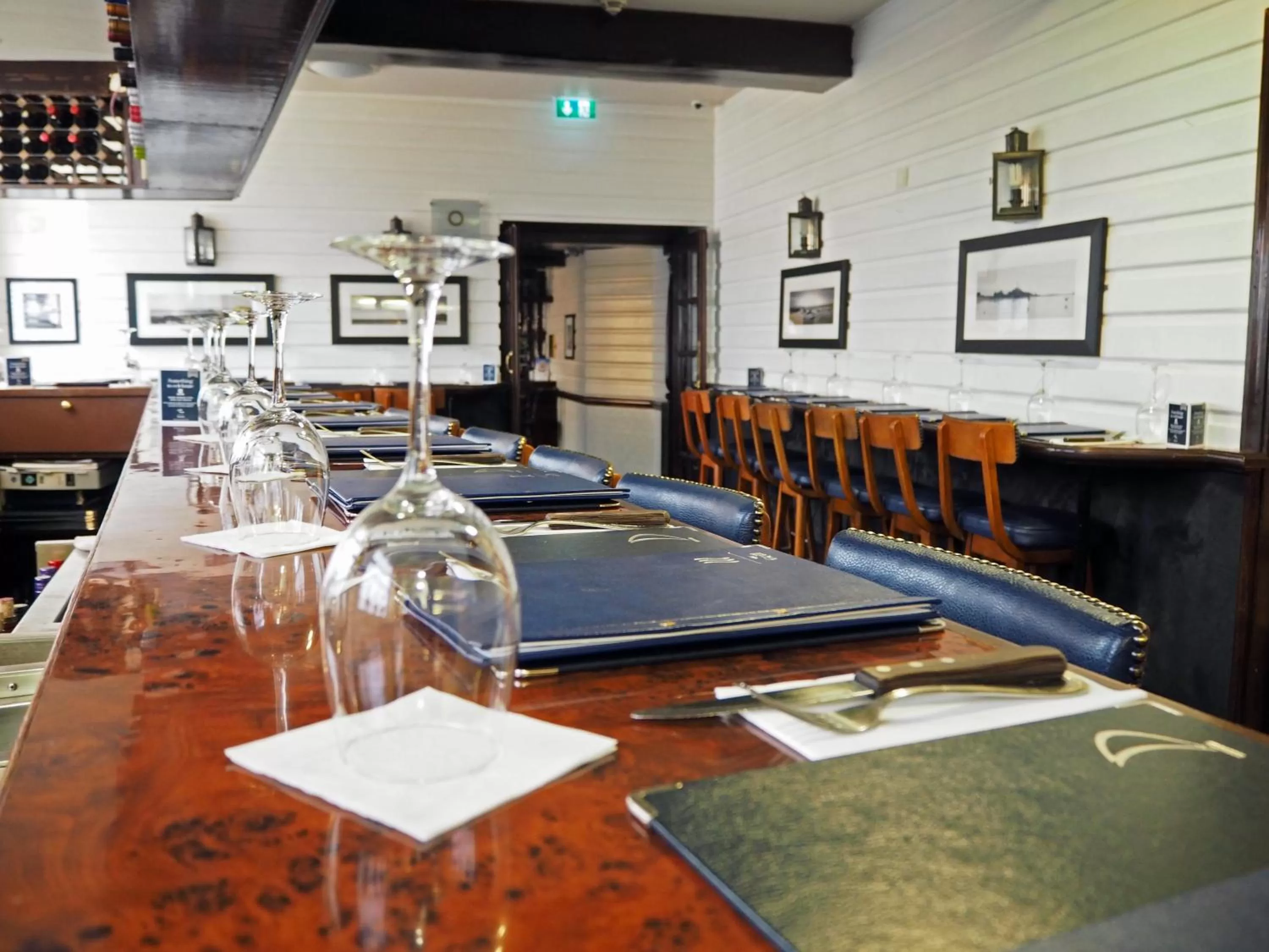 Restaurant/places to eat in The Royal Yacht