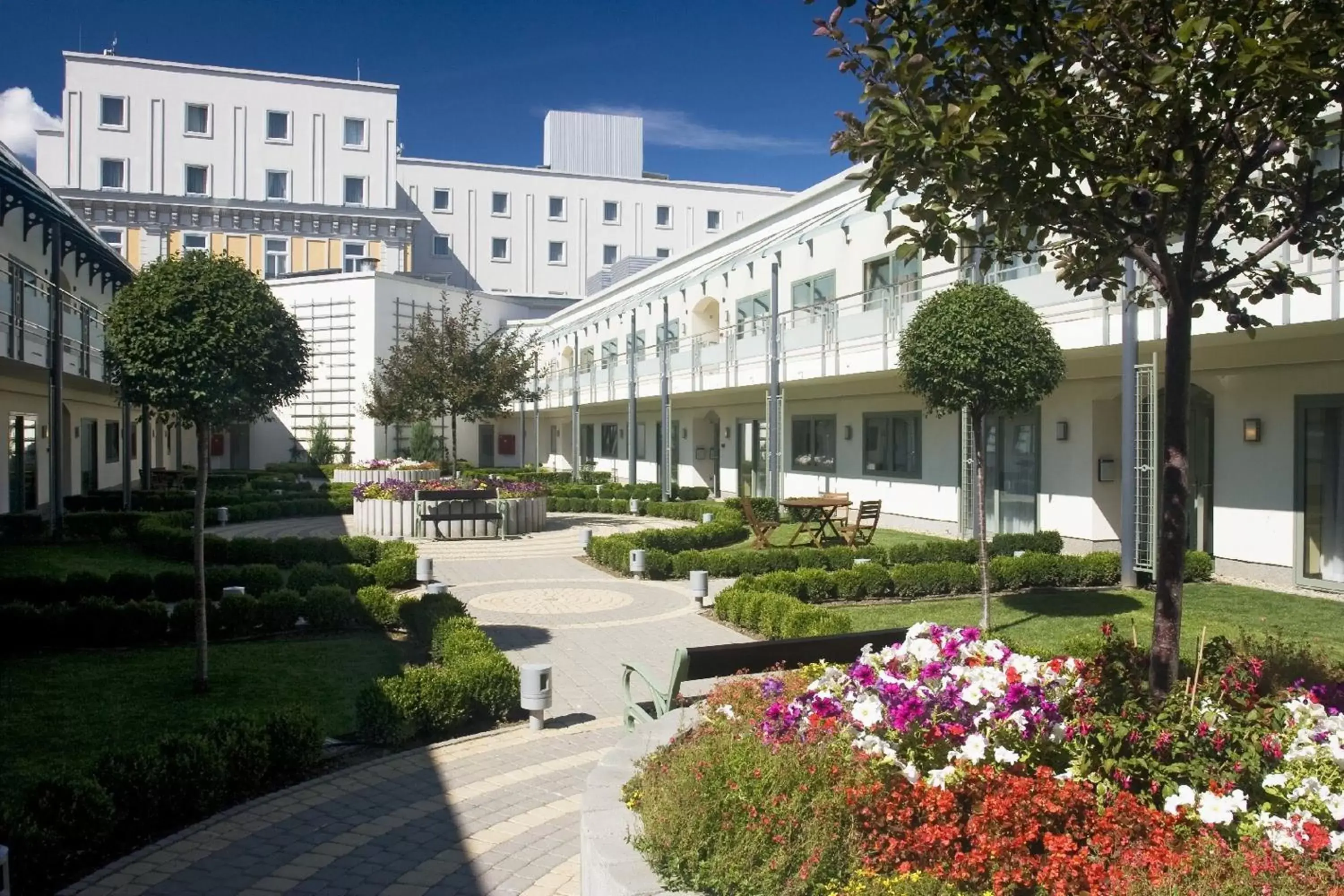 Garden, Property Building in Corinthia Budapest