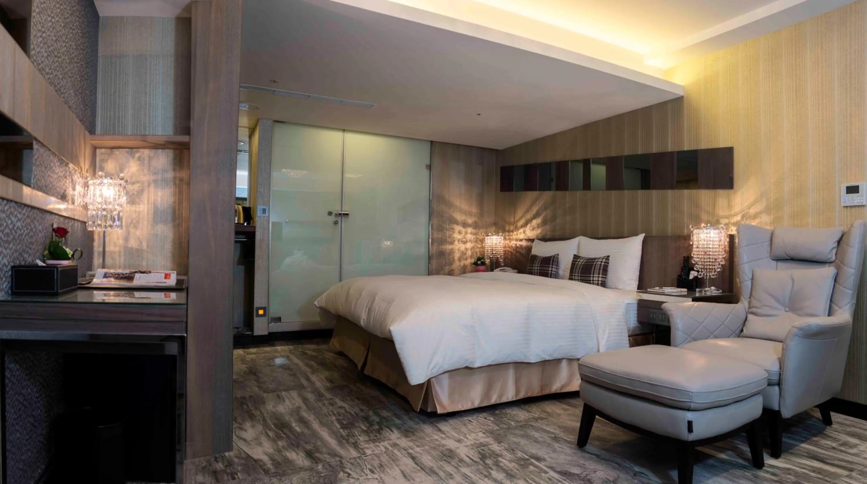 Bedroom, Bed in Hotel I Journey