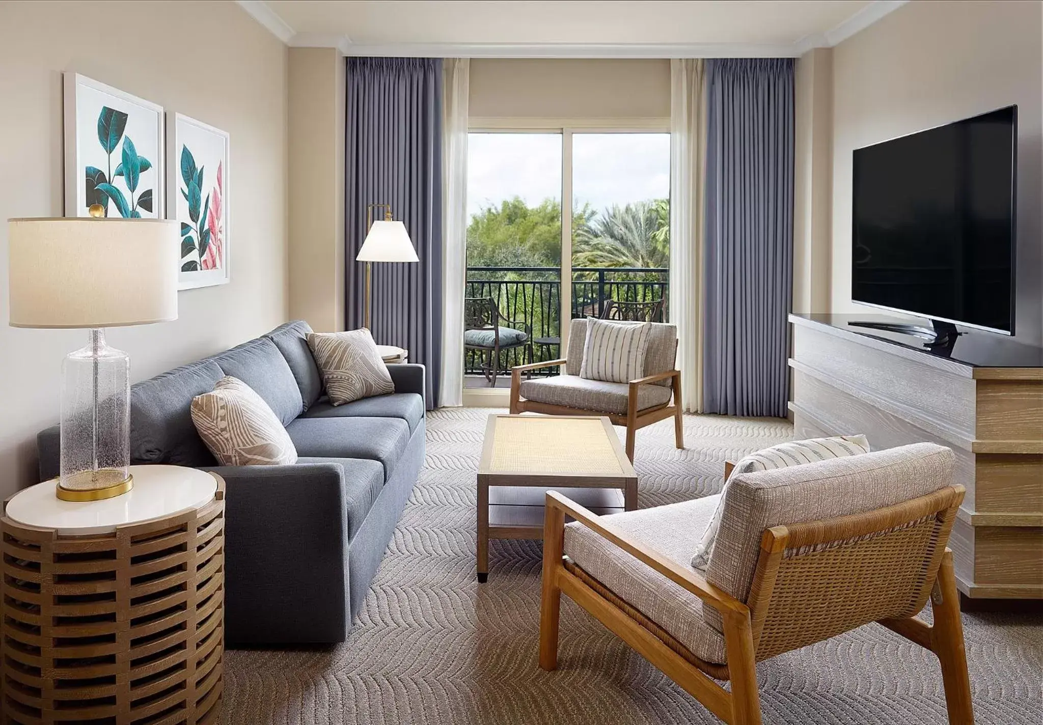 Photo of the whole room, Seating Area in Omni Orlando Resort at Championsgate