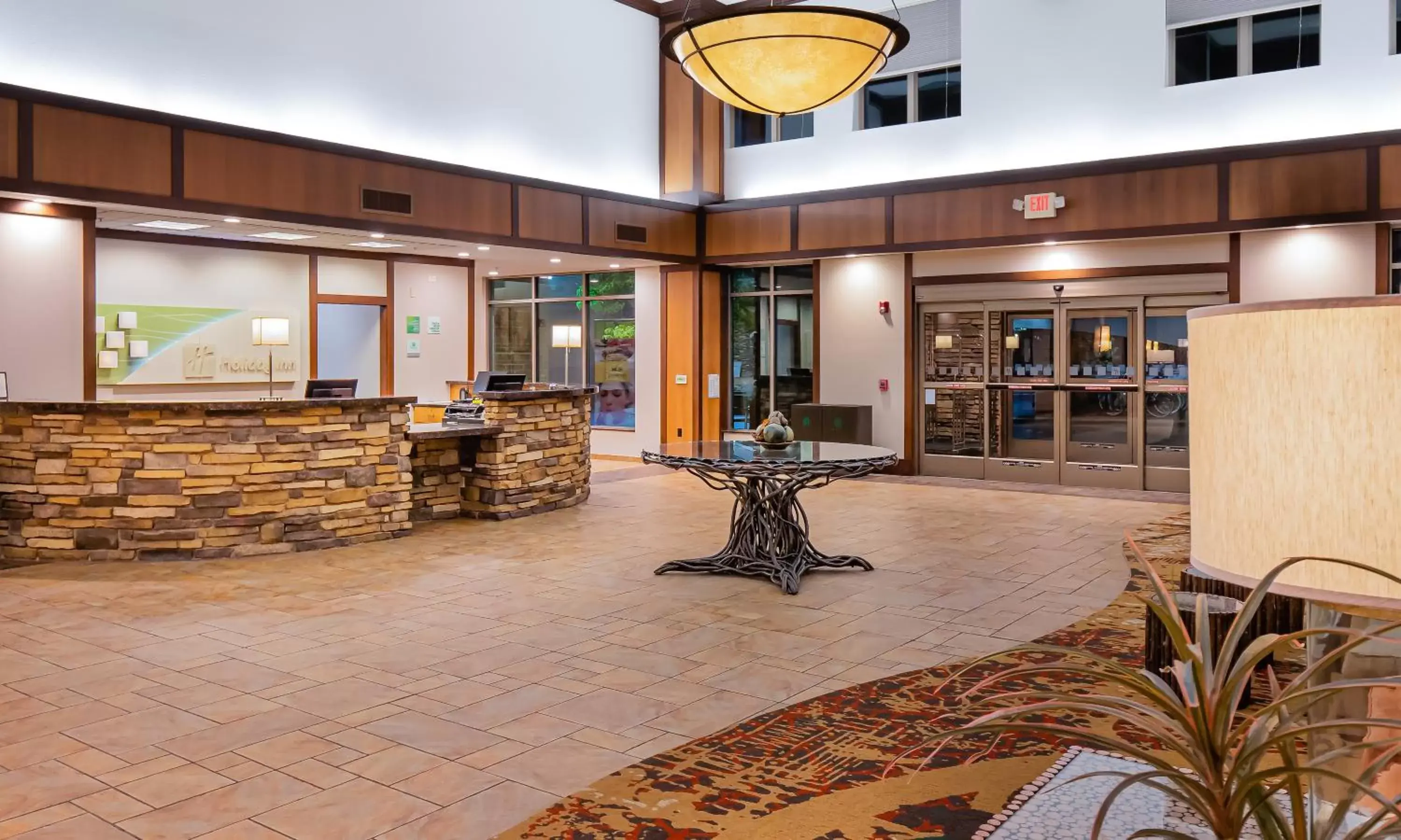 Property building in Holiday Inn Stevens Point - Convention Center by IHG Property building in Holiday Inn Stevens Point - Convention Center by IHG