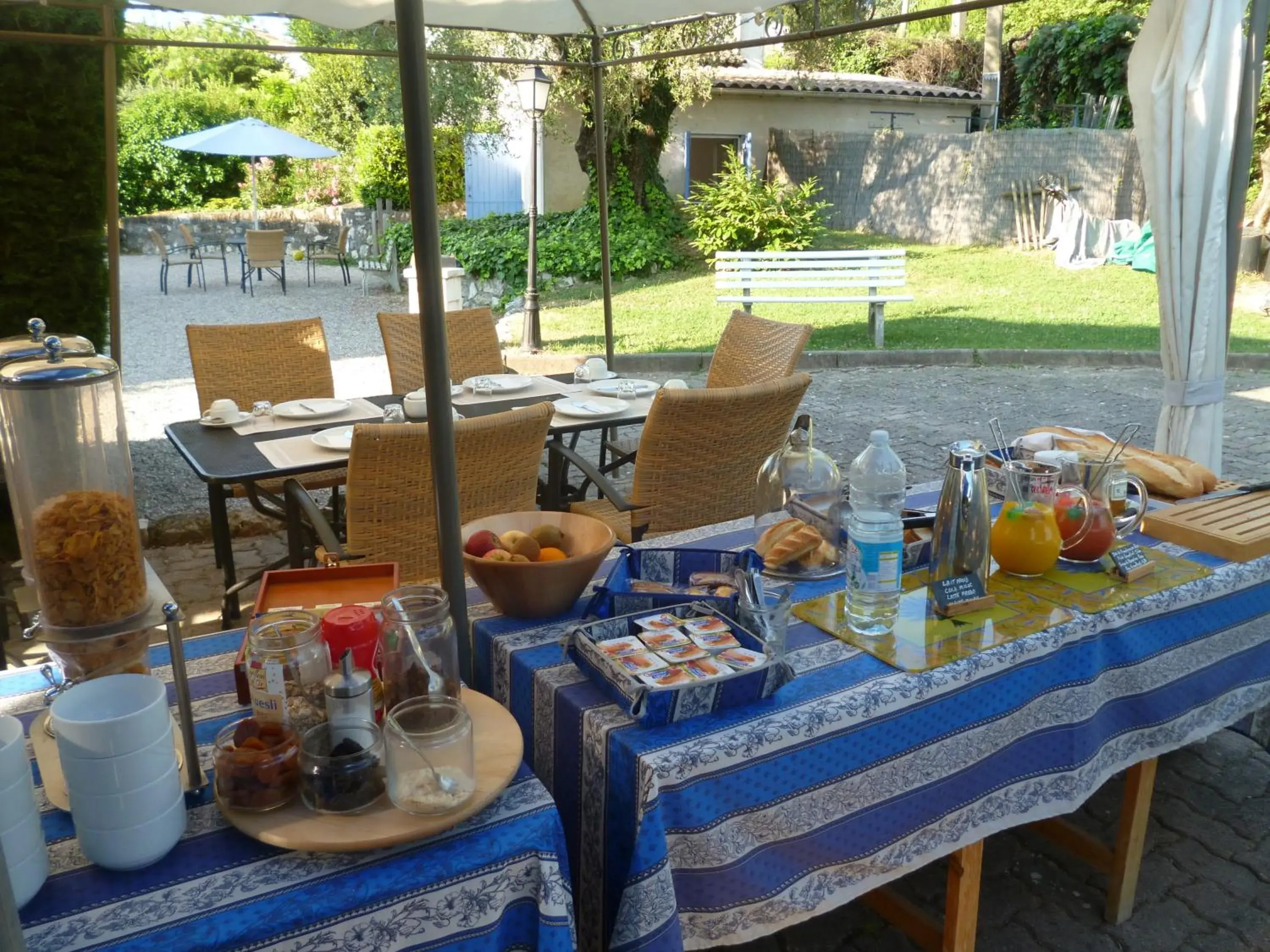 Food, Breakfast in Logis Hotel des Cayrons