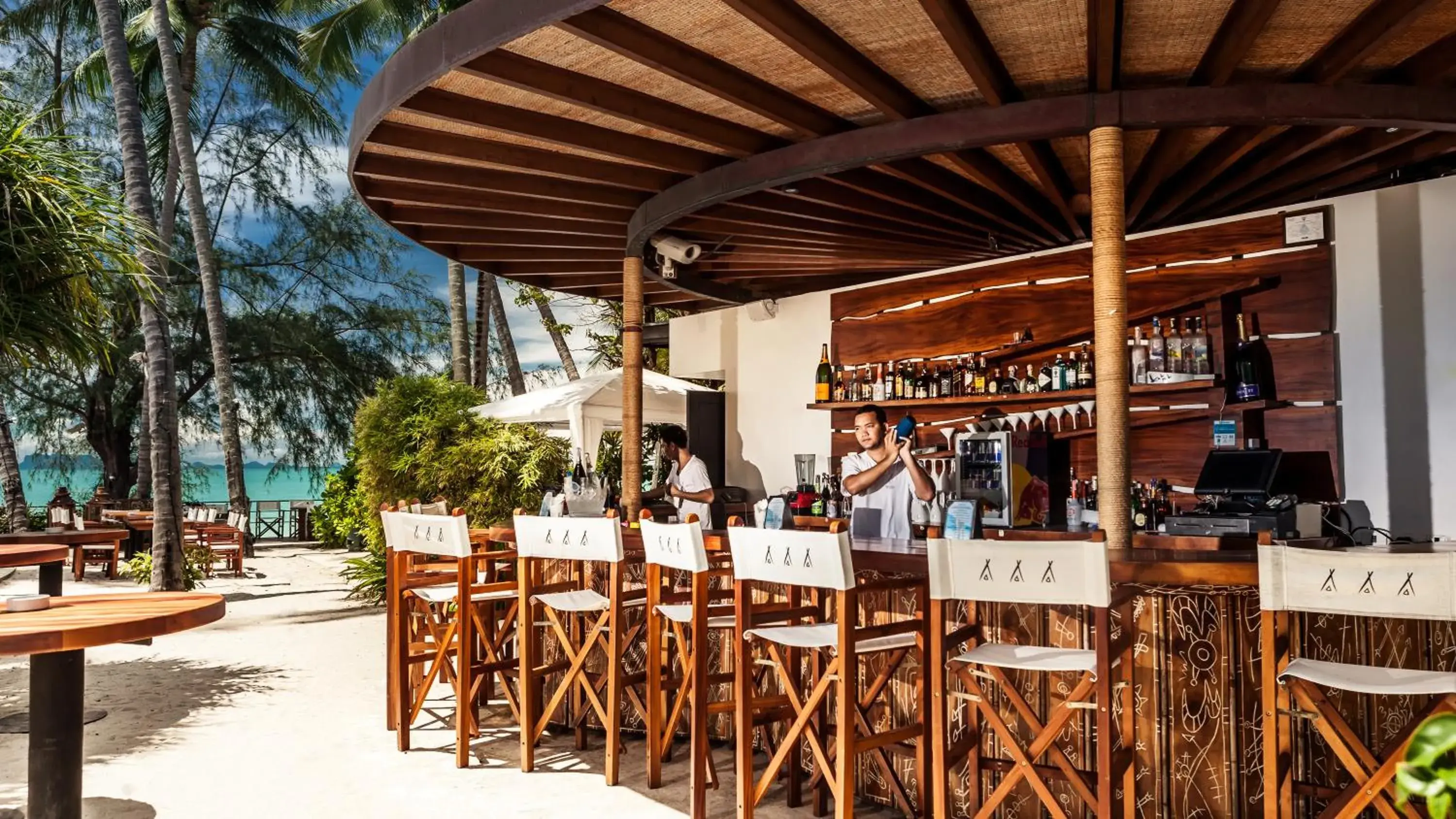 Restaurant/places to eat, Lounge/Bar in Nikki Beach Resort & Spa Koh Samui