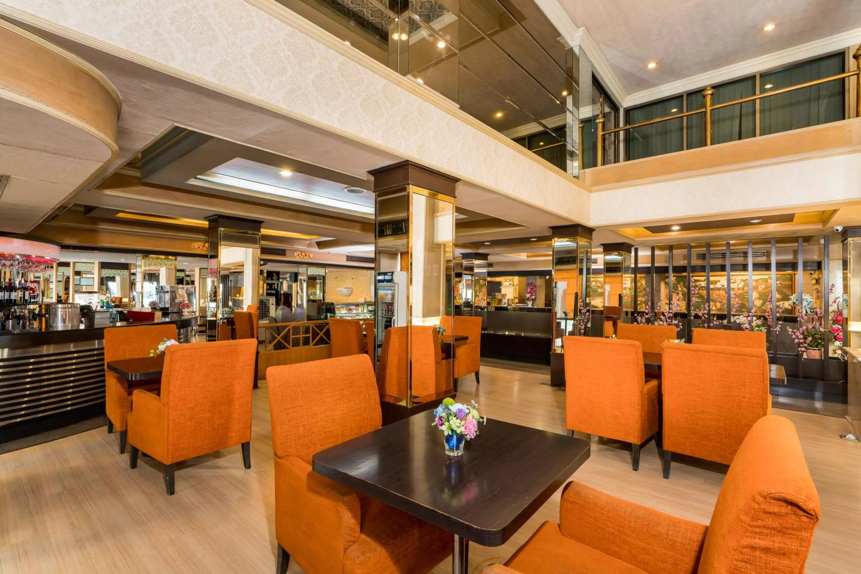 Lobby or reception in Niran Grand Hotel