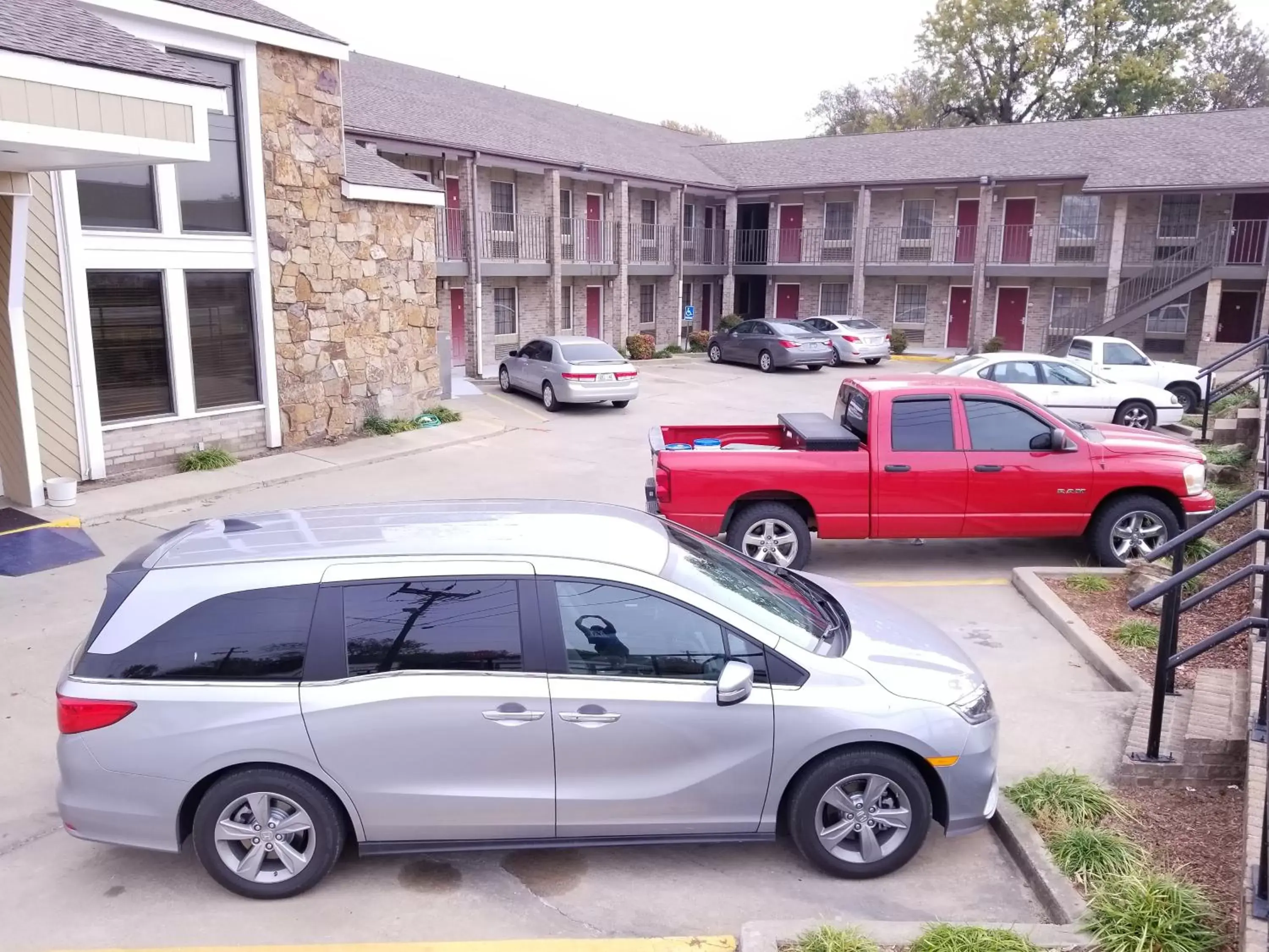 Parking, Property Building in Raintree Inn