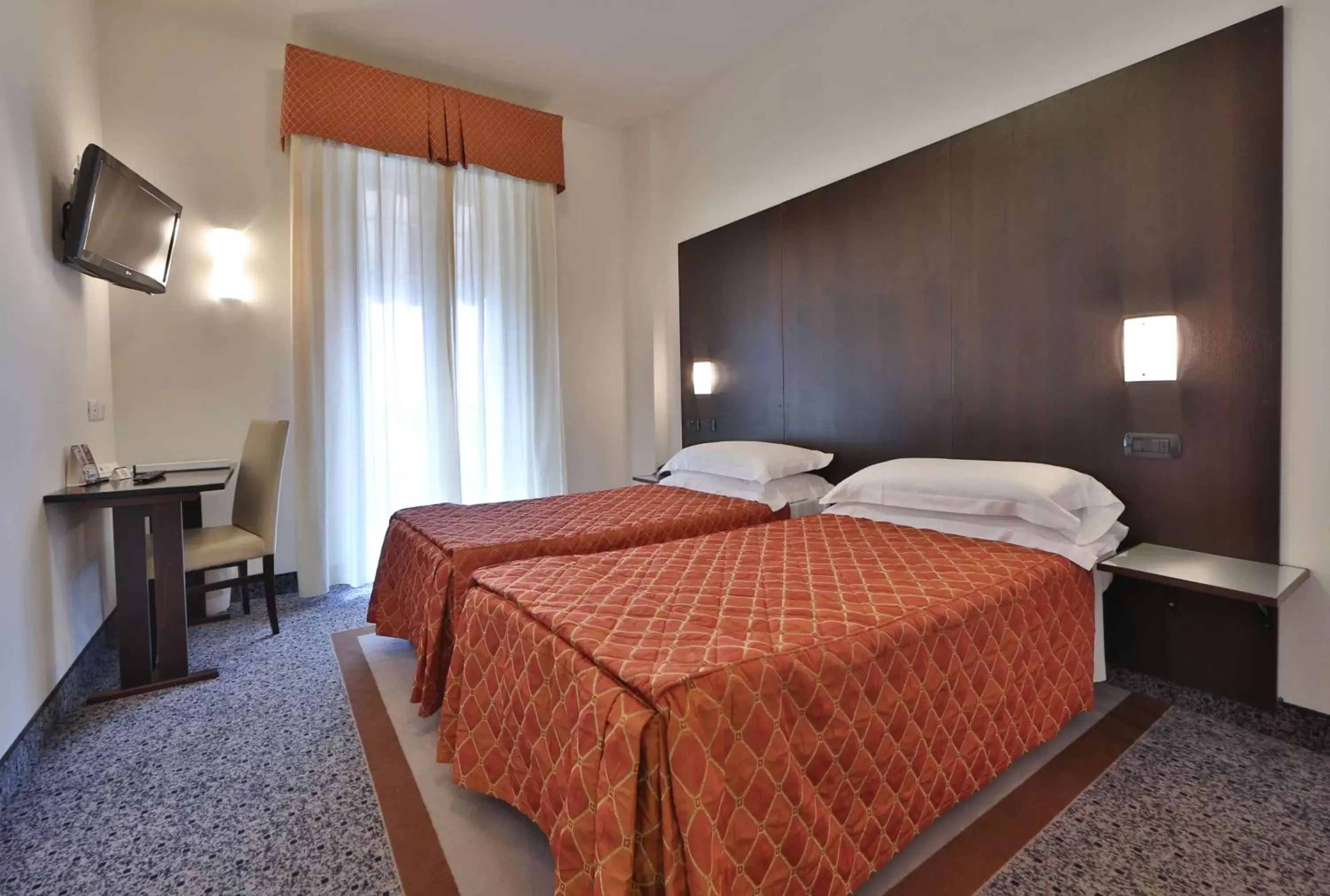 Photo of the whole room, Bed in Best Western Cesena Hotel