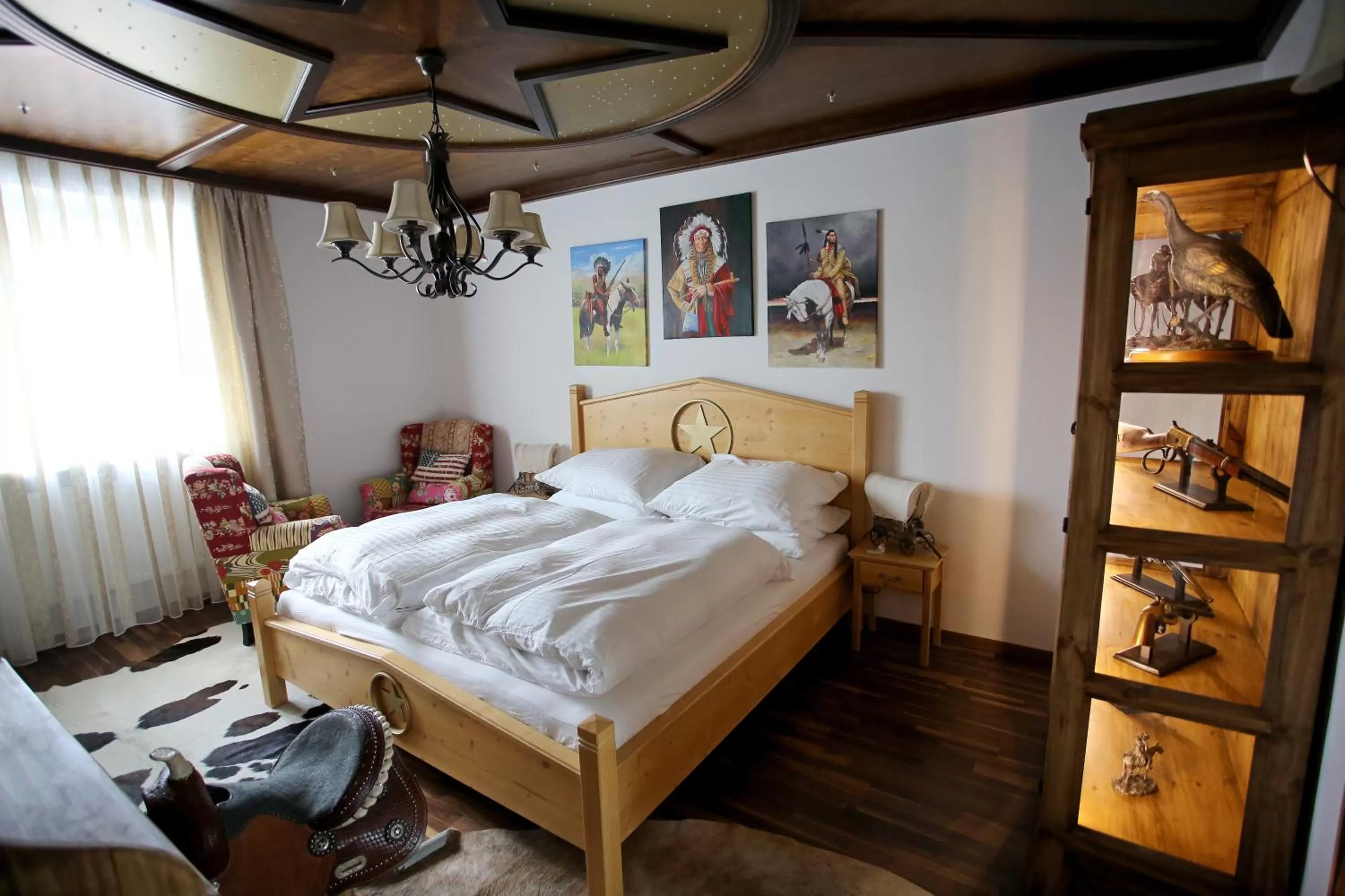 Photo of the whole room, Bed in Höckner Plaza Hotel