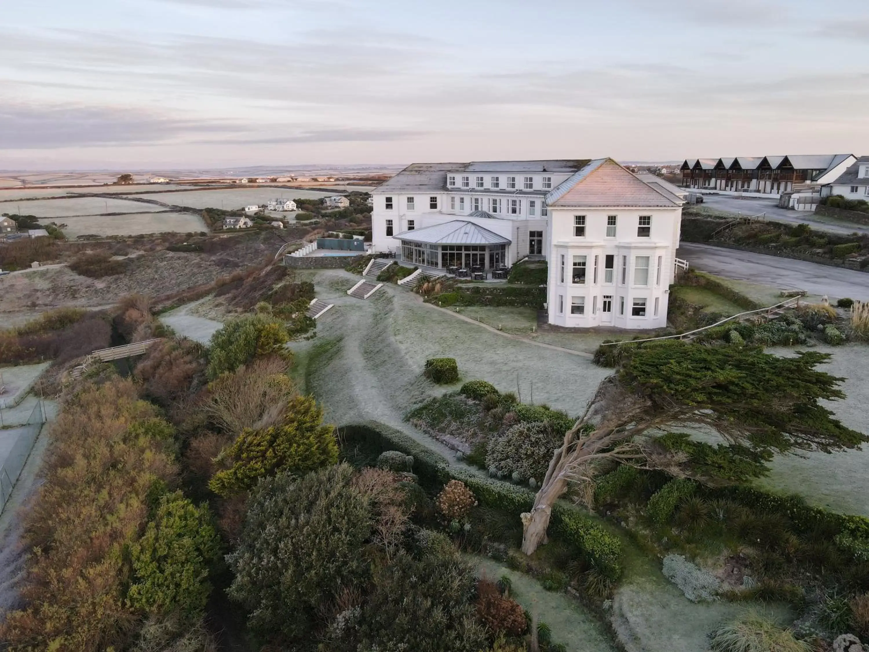 Property building, Bird's-eye View in Polurrian on the Lizard